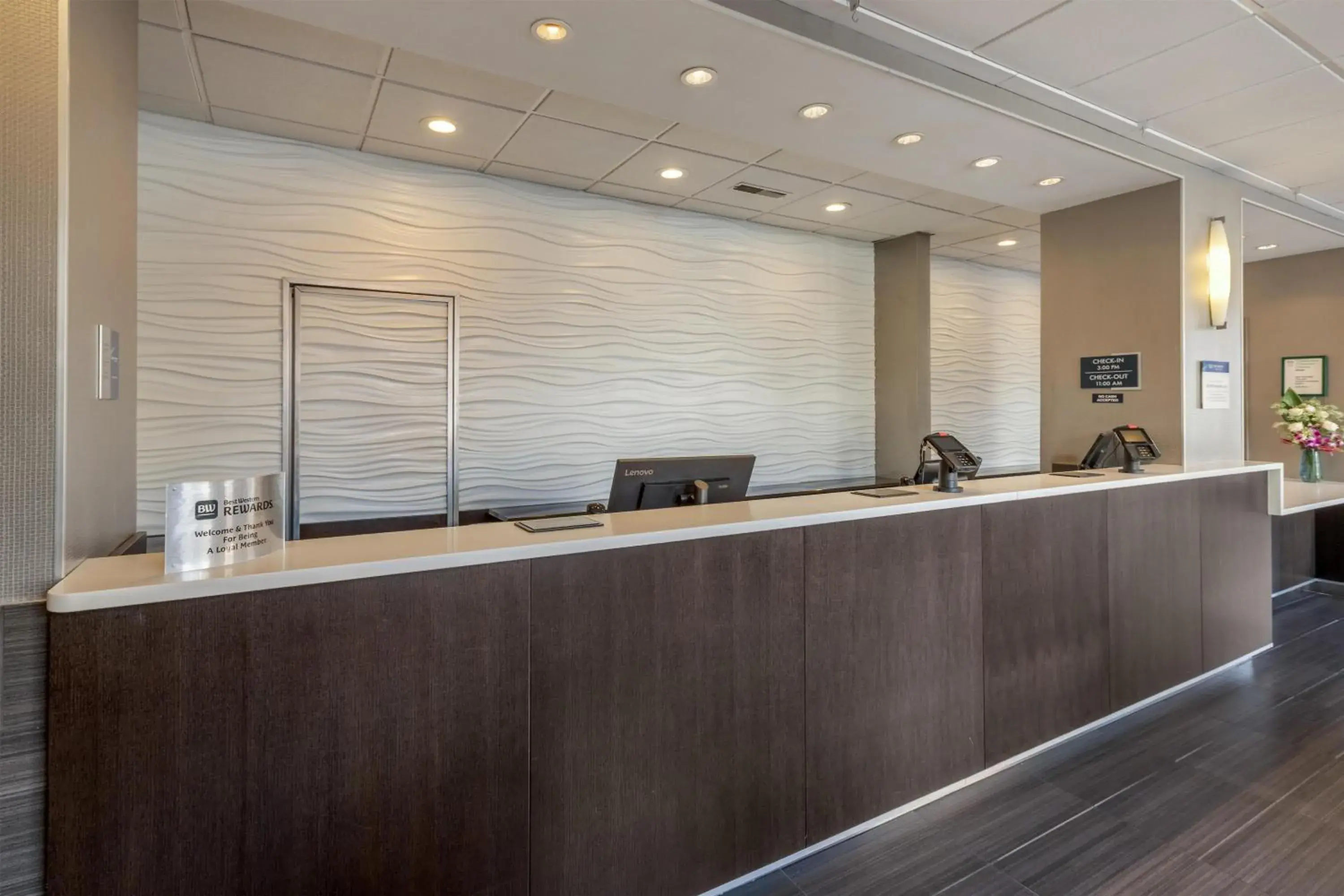 Lobby or reception in Best Western Chicago Downtown-River North Lobby or reception in Best Western Chicago Downtown-River North