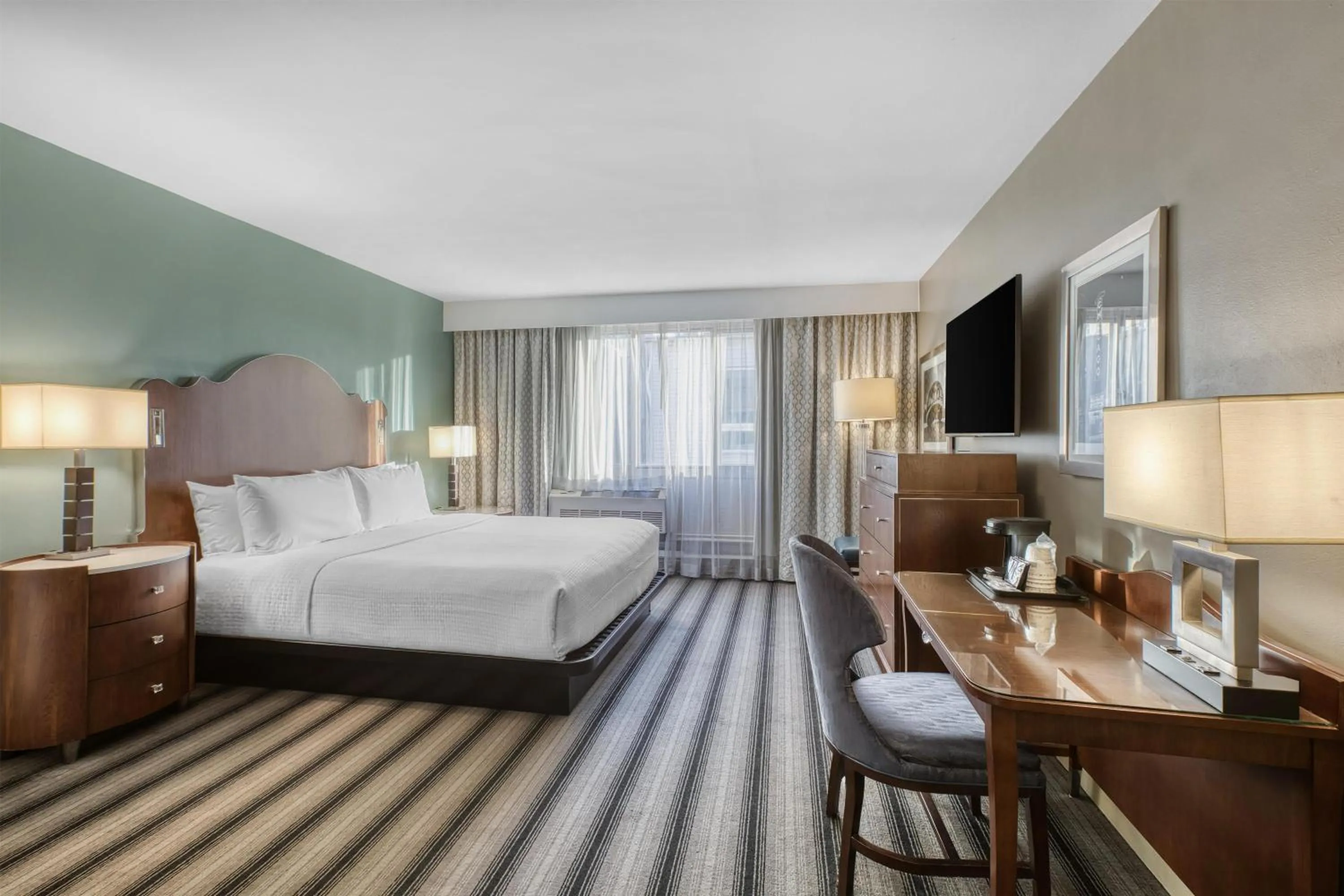 Bedroom, Bed in Best Western Chicago Downtown-River North