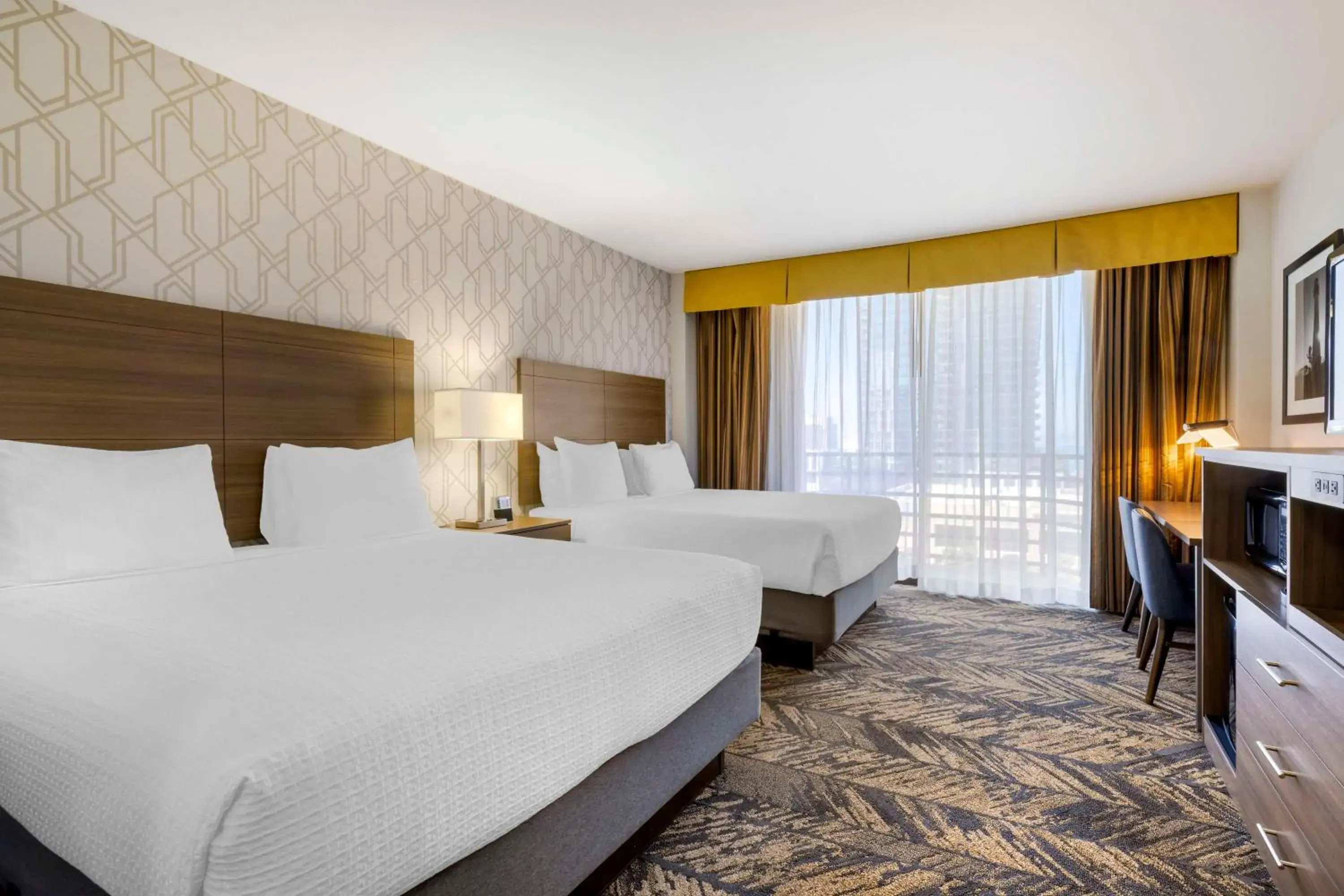 Bedroom, Bed in Best Western Plus Bayside Inn Bedroom, Bed in Best Western Plus Bayside Inn