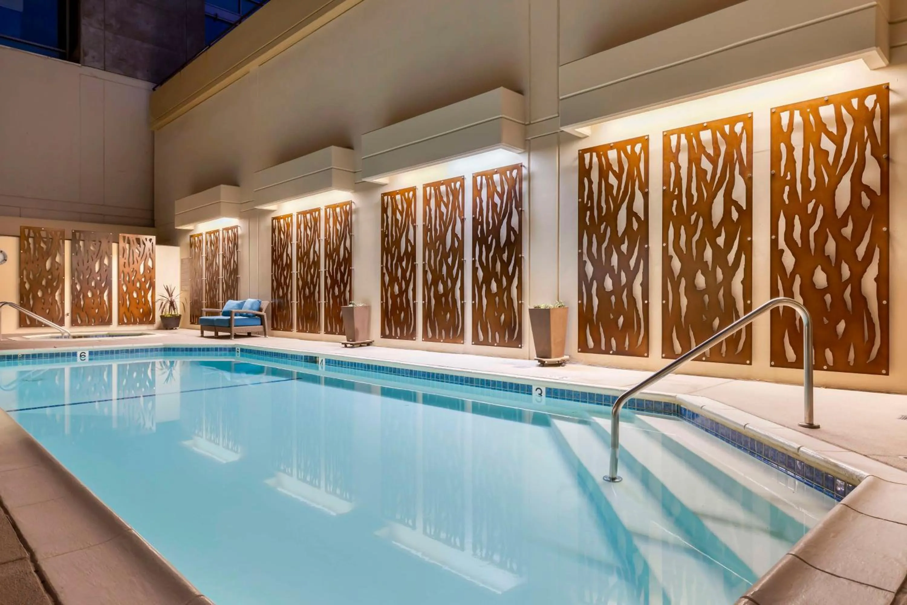 Pool view in Best Western Plus Bayside Inn