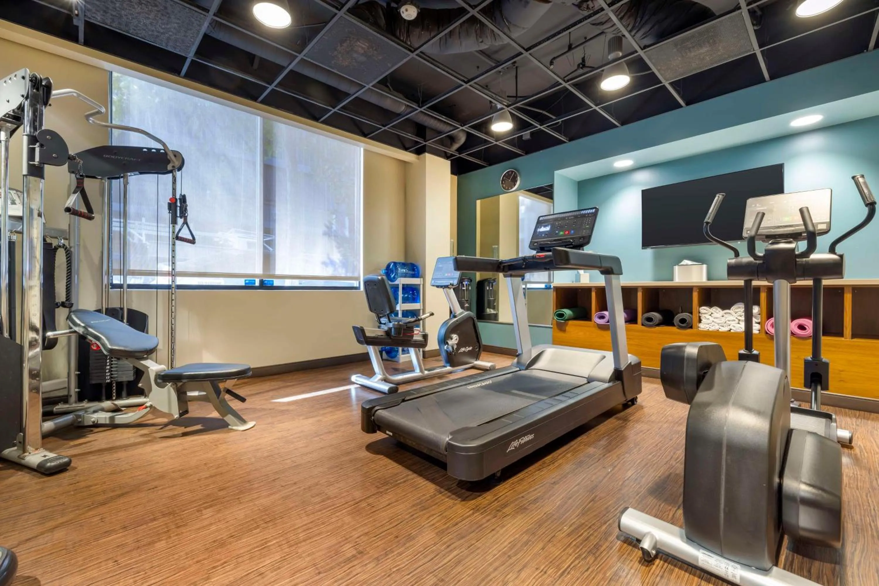 Fitness centre/facilities in Best Western Plus Bayside Inn