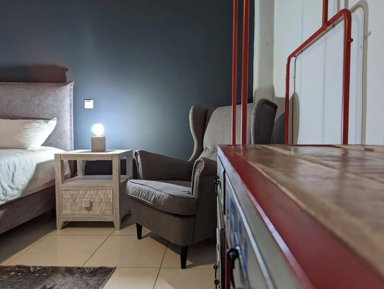 Two-Bedroom Apartment in Rock, few steps from Acropolis rocks!