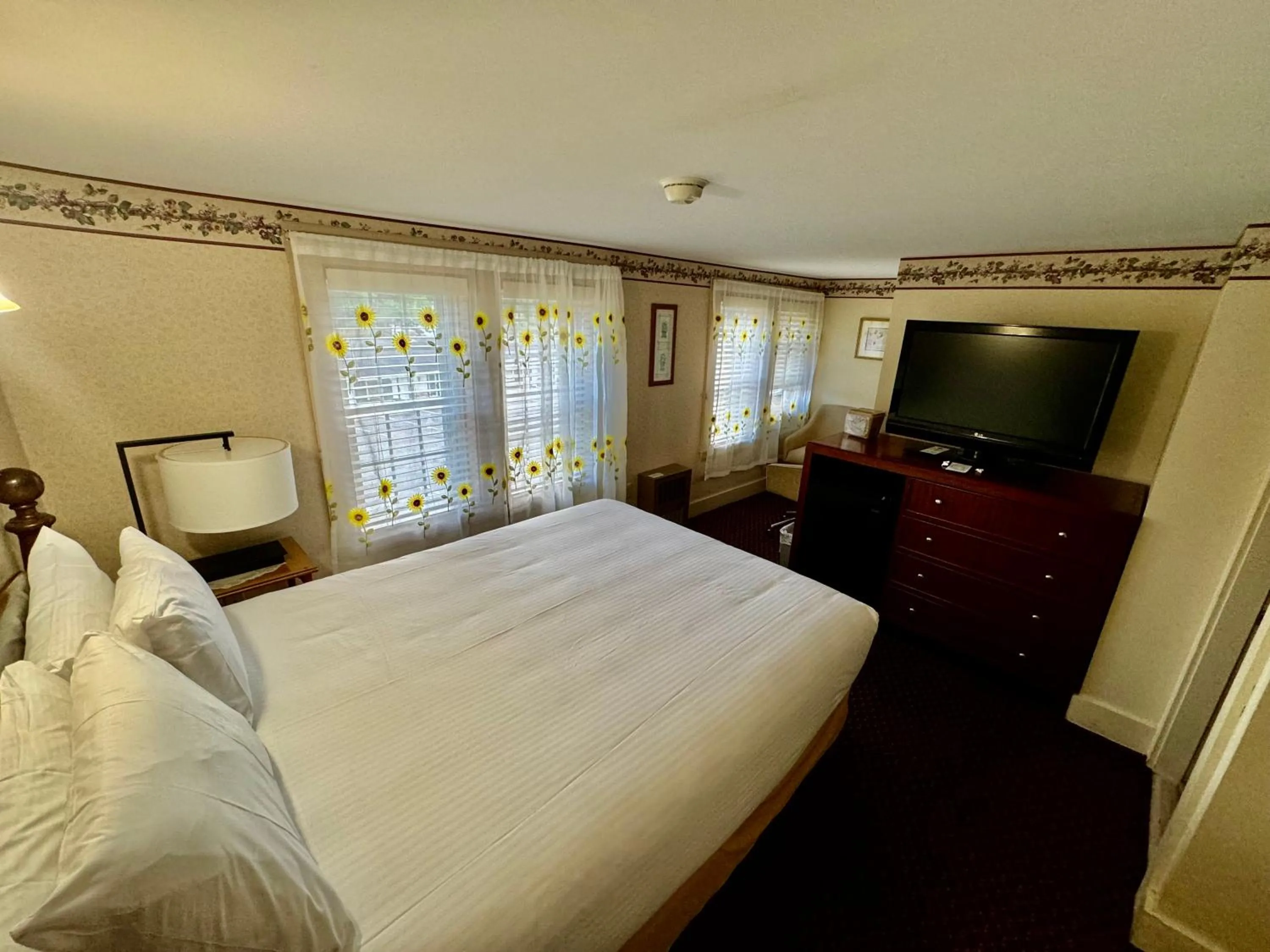 Bedroom, Bed in Merrill Farm Inn