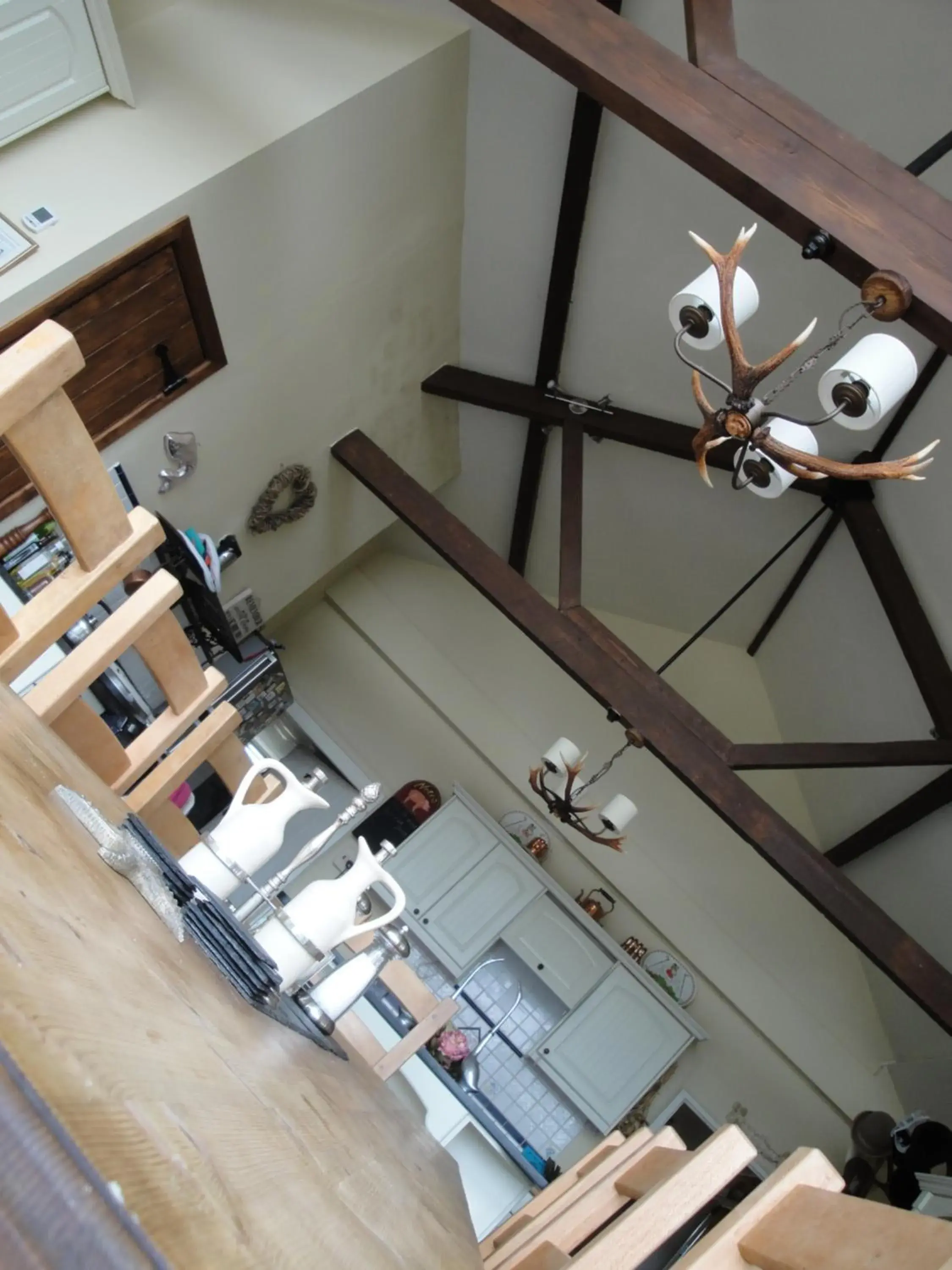 Dining area, City View in Cary Fitzpaine House