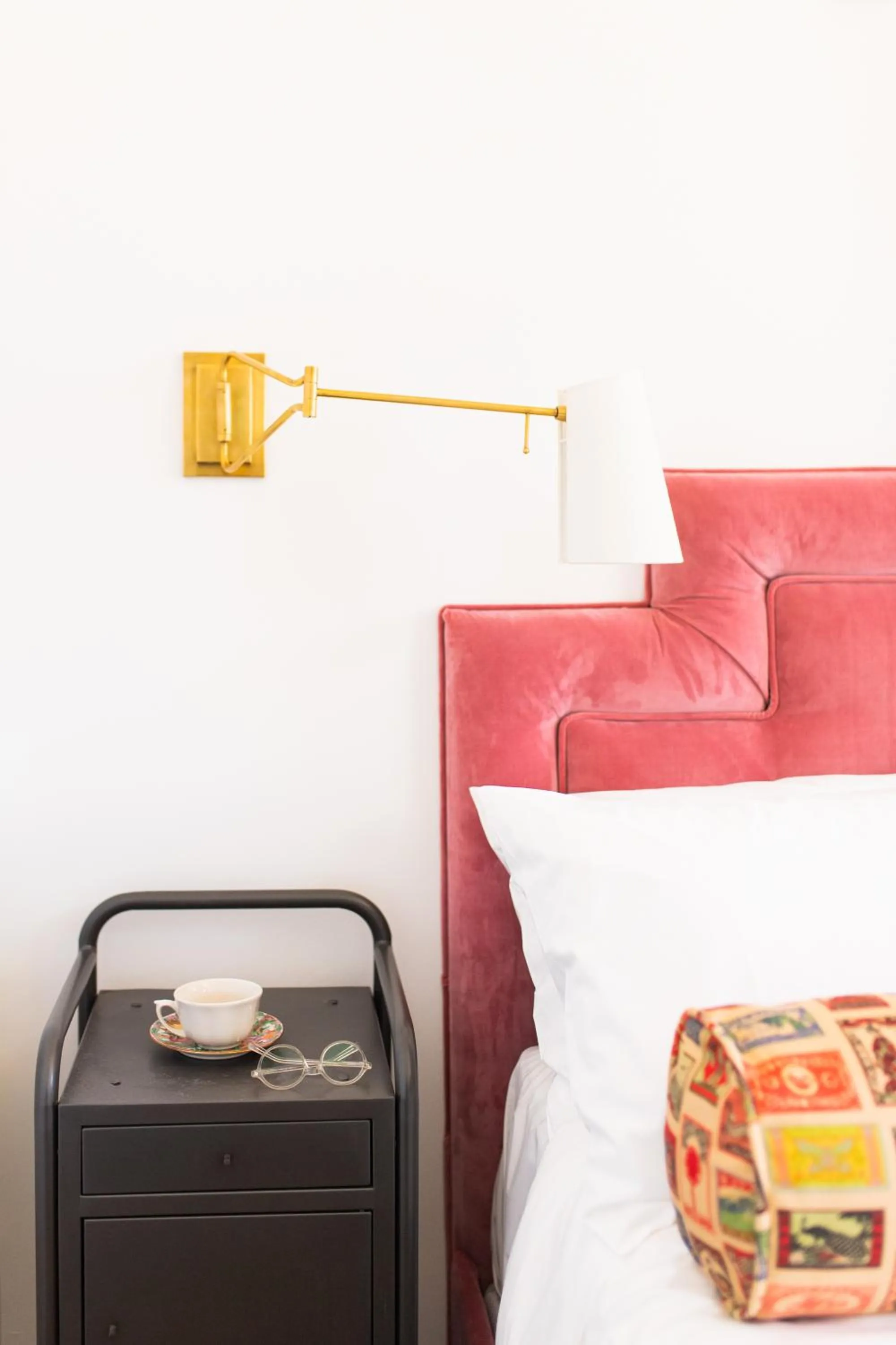 Bed in Bradford House, a Member of Design Hotels