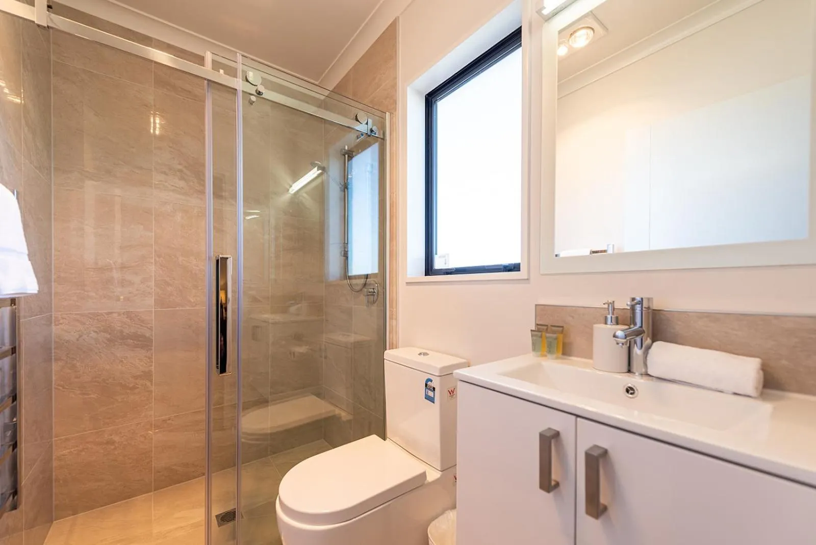 Bathroom in Matariki Star