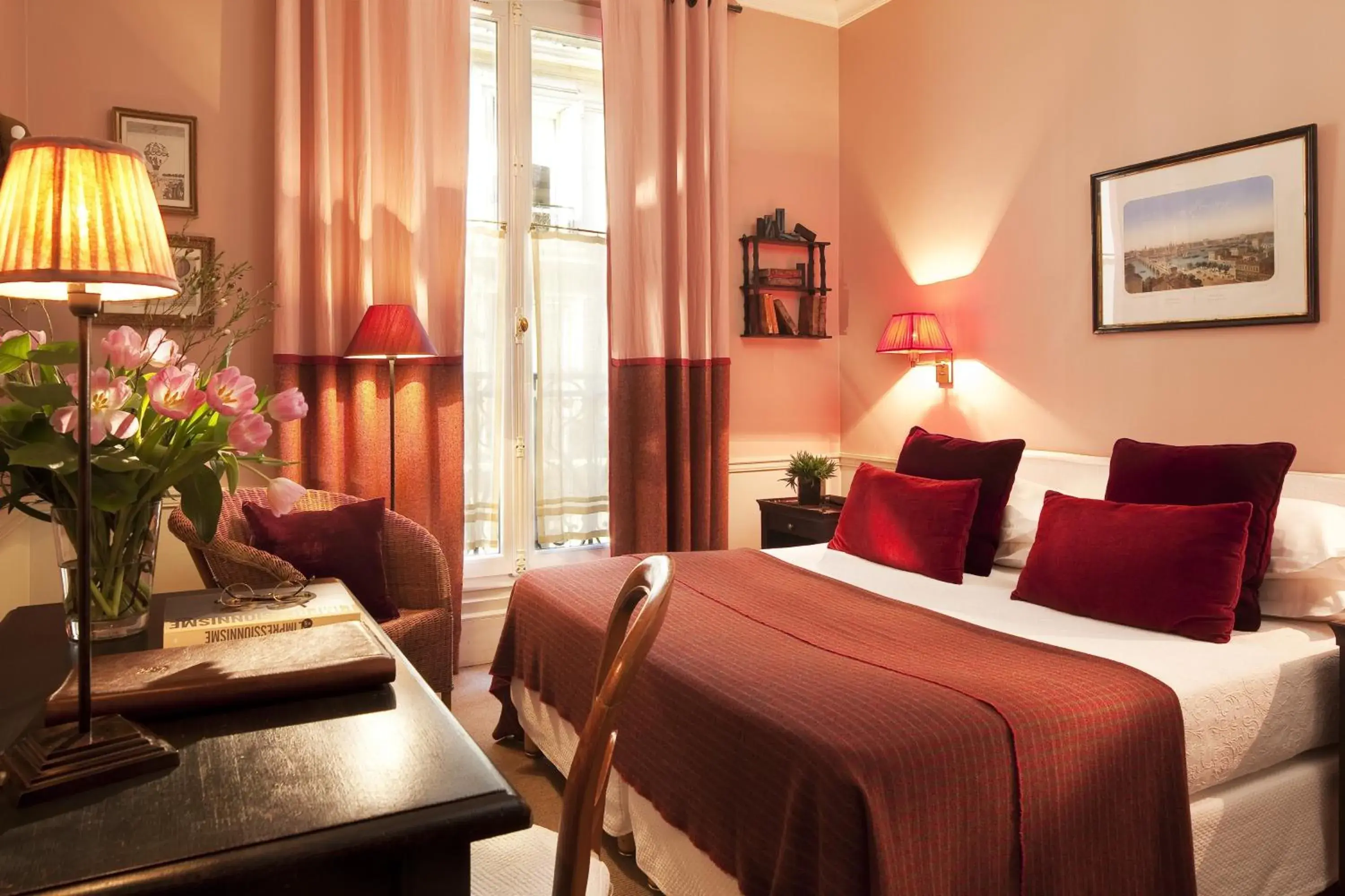 Photo of the whole room, Bed in Hôtel Sainte-Beuve Photo of the whole room, Bed in Hôtel Sainte-Beuve