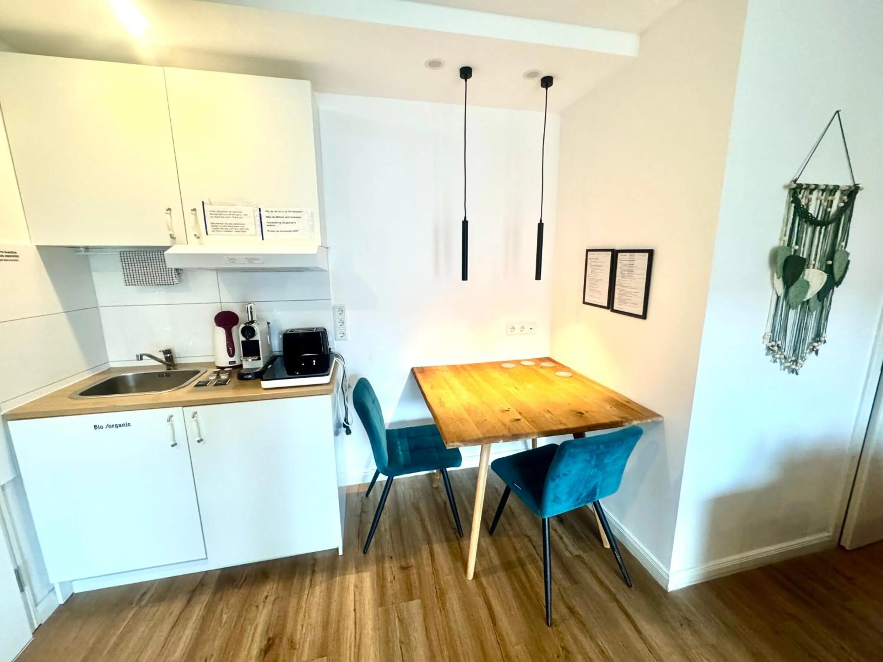 Kitchen or kitchenette in VILLA ORCHARD Frankfurt - Trade Fair Airport