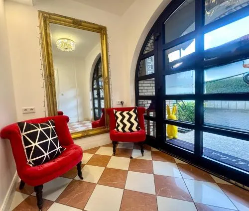 VILLA ORCHARD Frankfurt - Trade Fair Airport