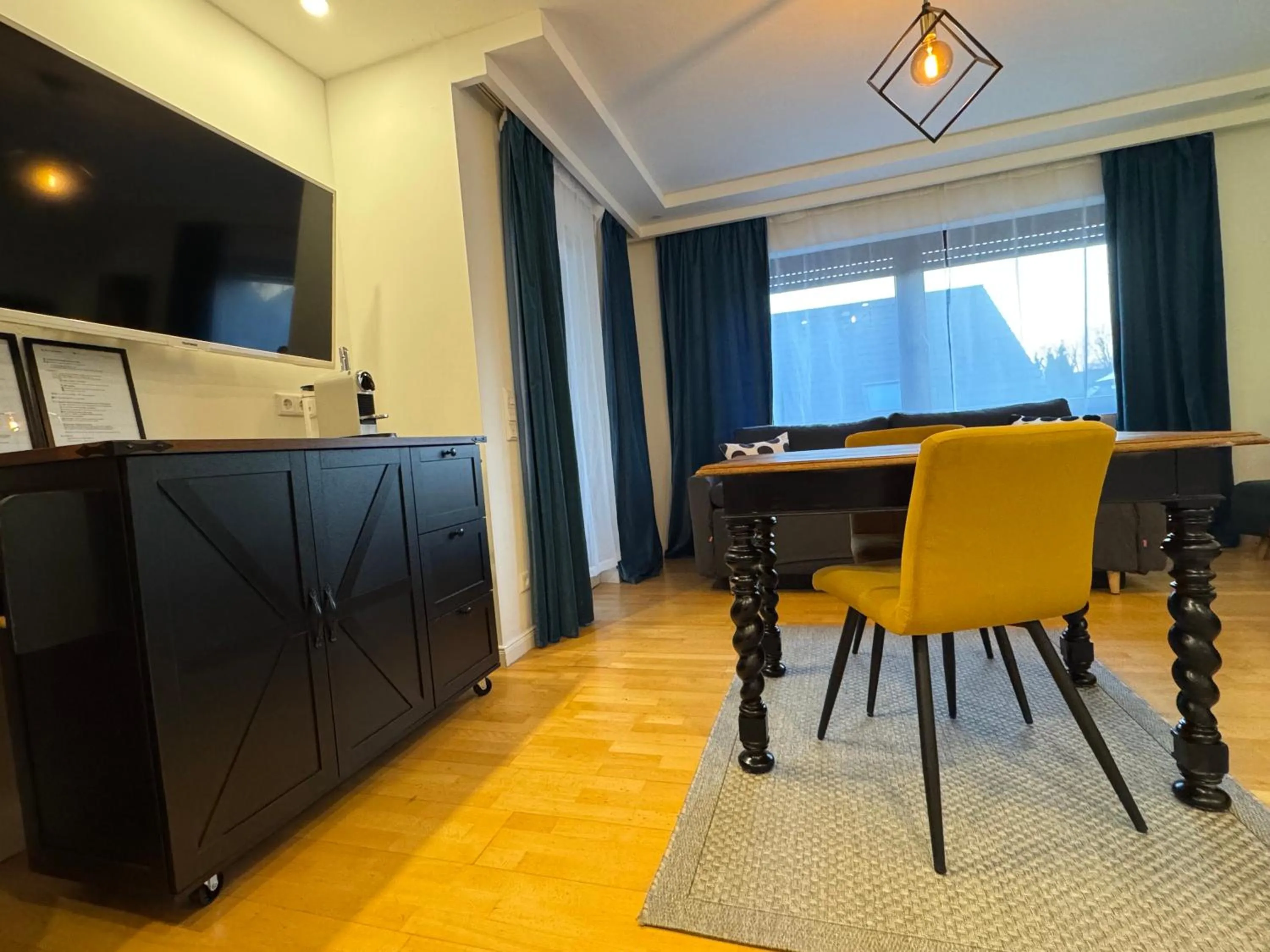 VILLA ORCHARD Frankfurt - Trade Fair Airport