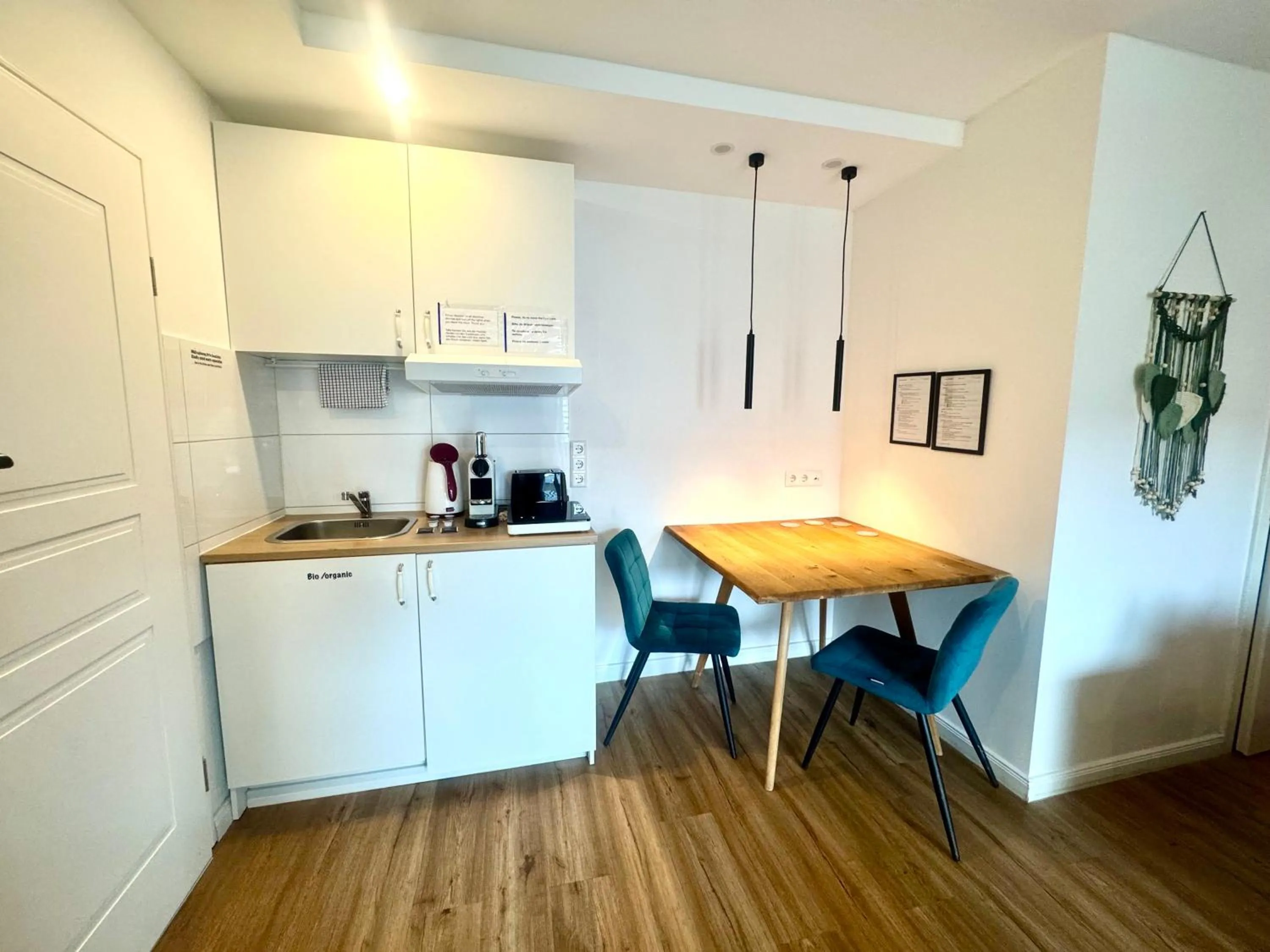 Kitchen or kitchenette in VILLA ORCHARD Frankfurt - Trade Fair Airport