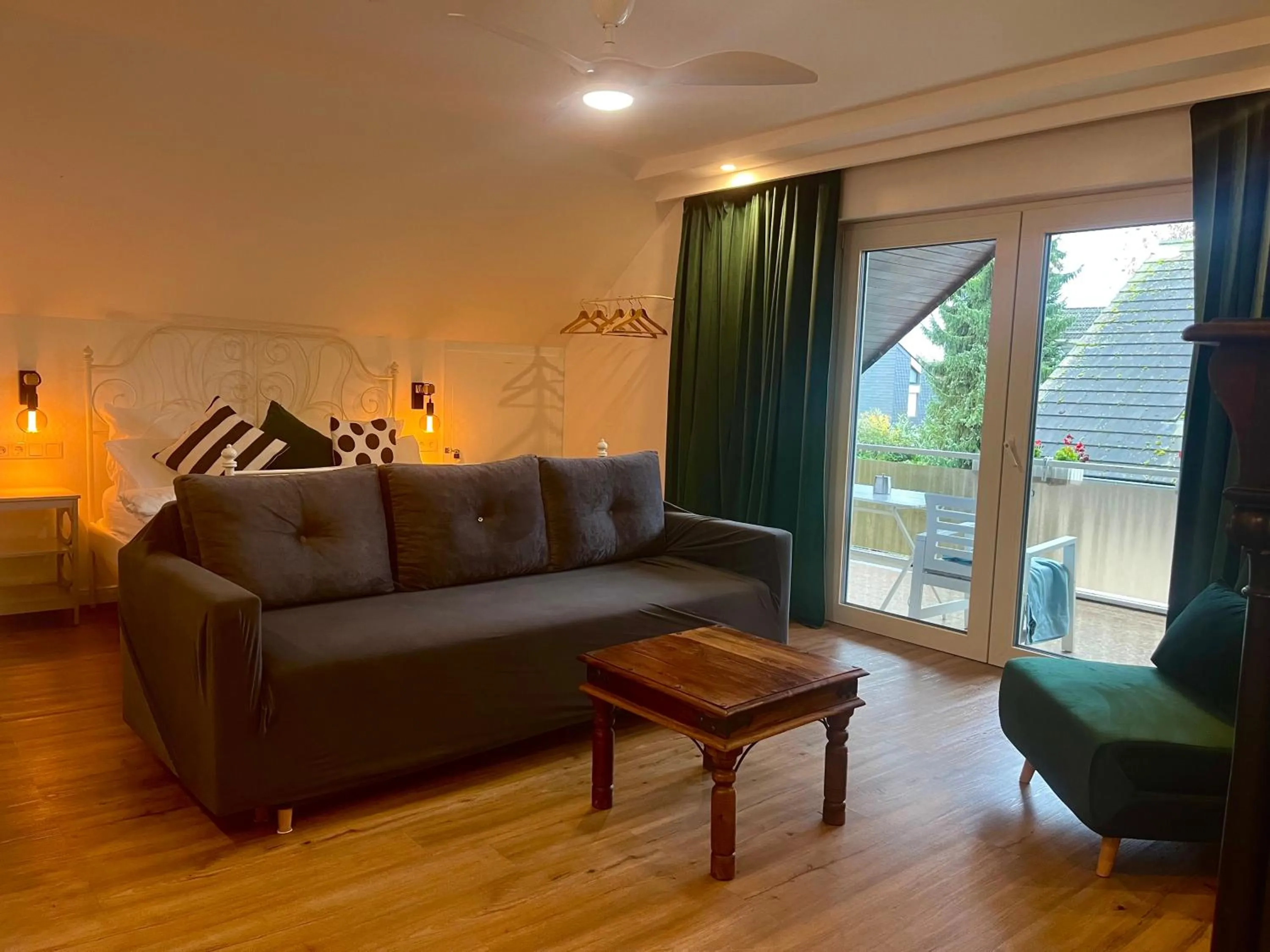 VILLA ORCHARD Frankfurt