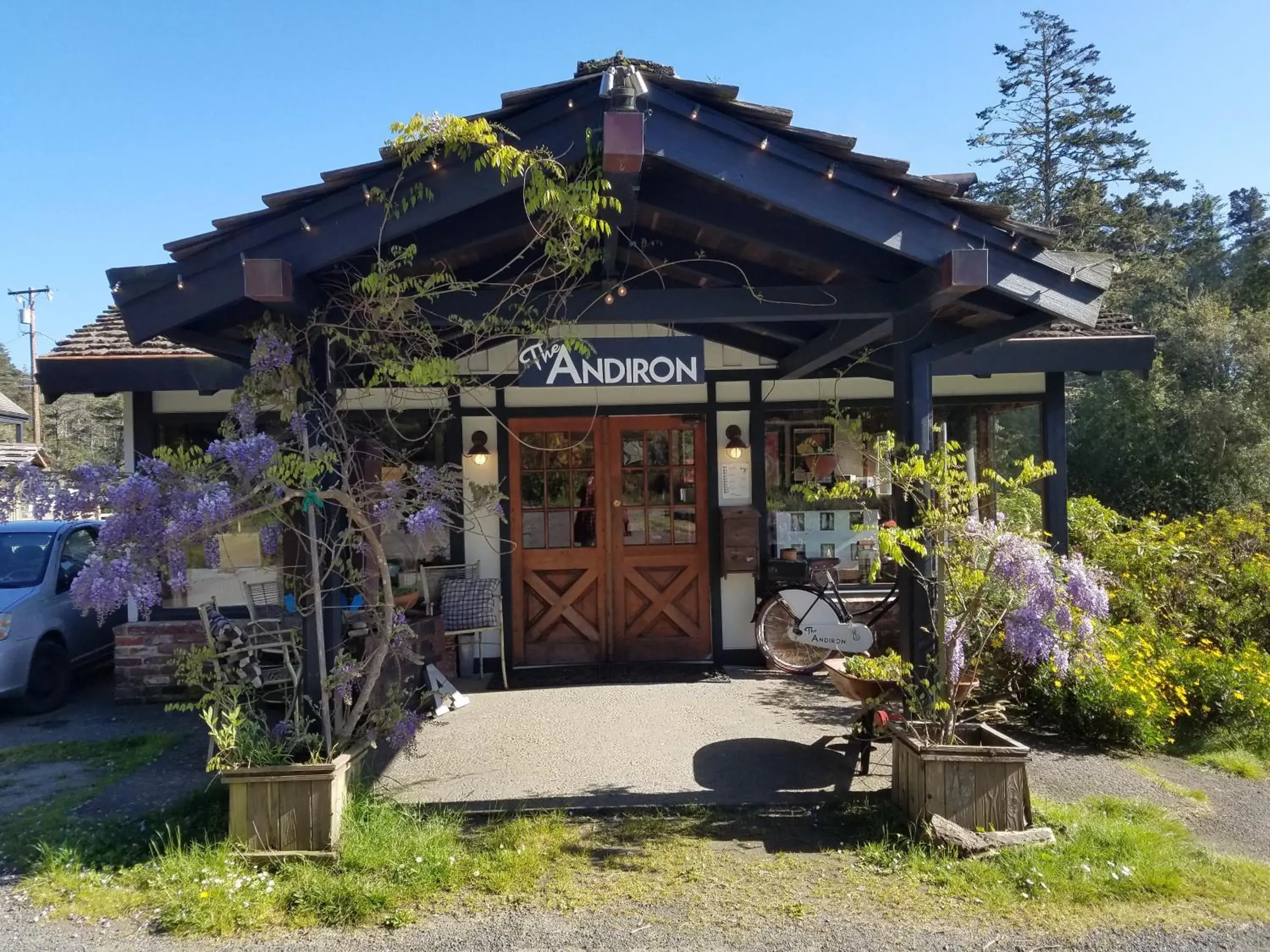 The Andiron Seaside Inn & Cabins The Andiron Seaside Inn & Cabins