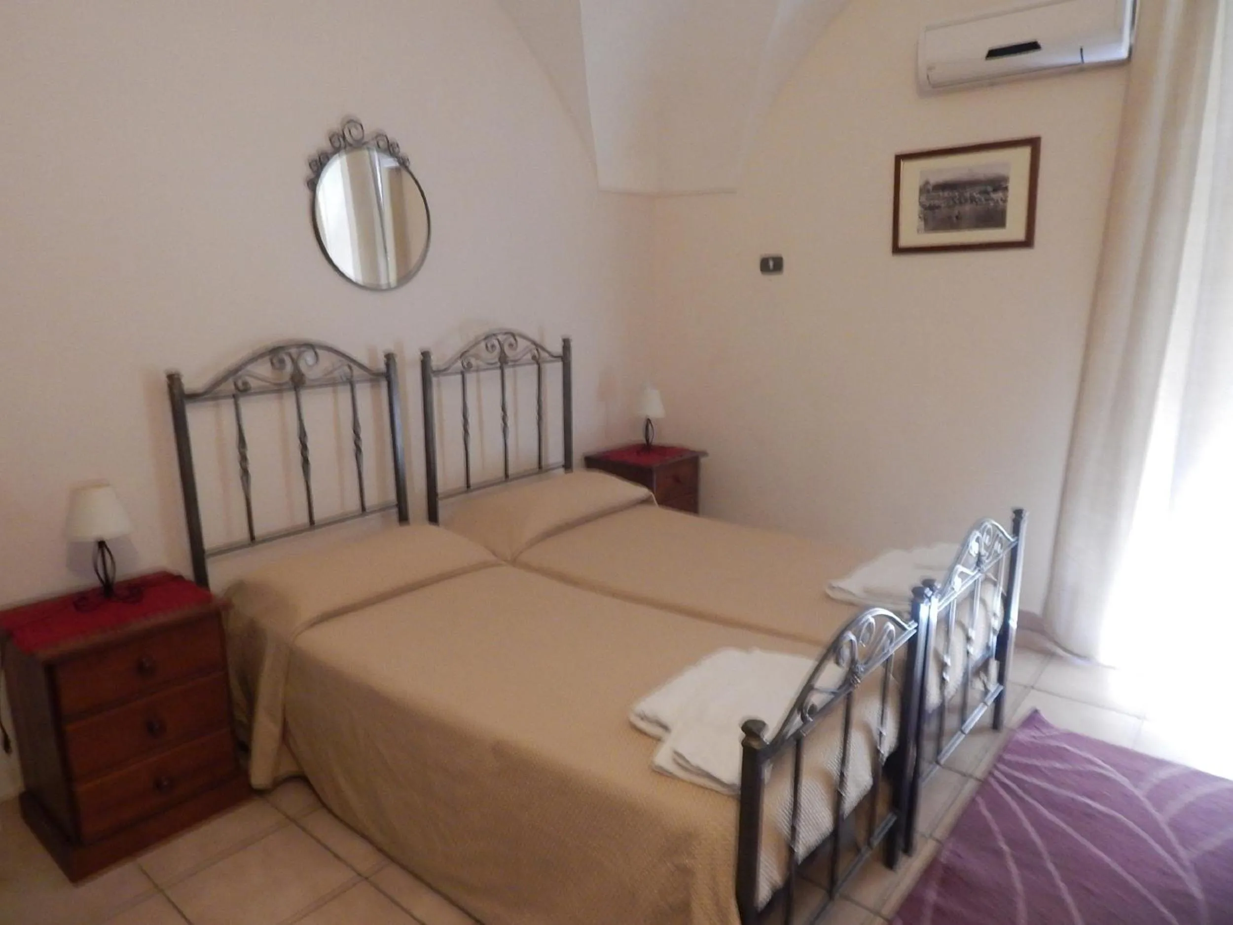 Bedroom, Bed in Albatro Rooms