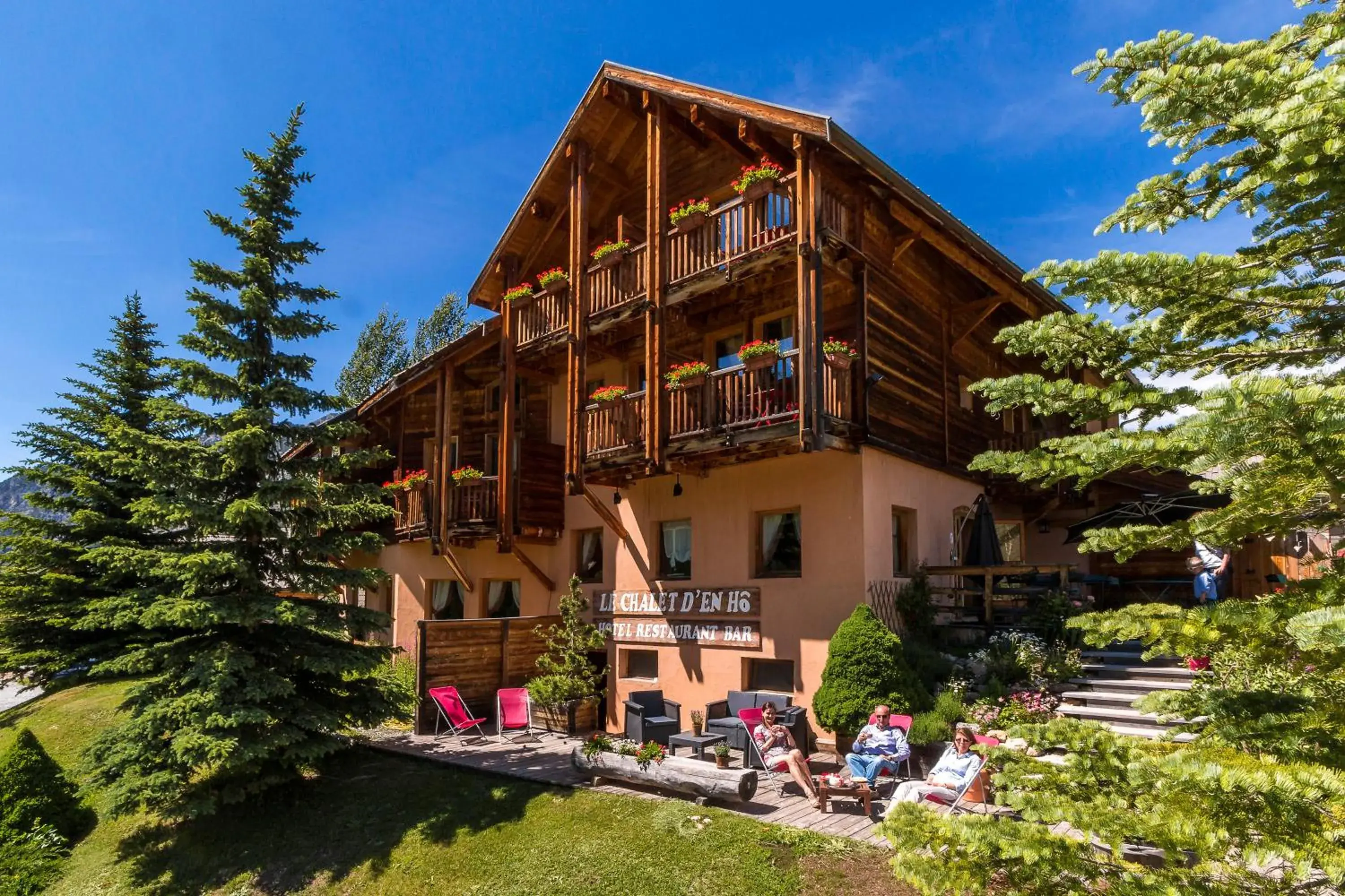 Le Chalet d'en Hô Le Chalet d'en Hô