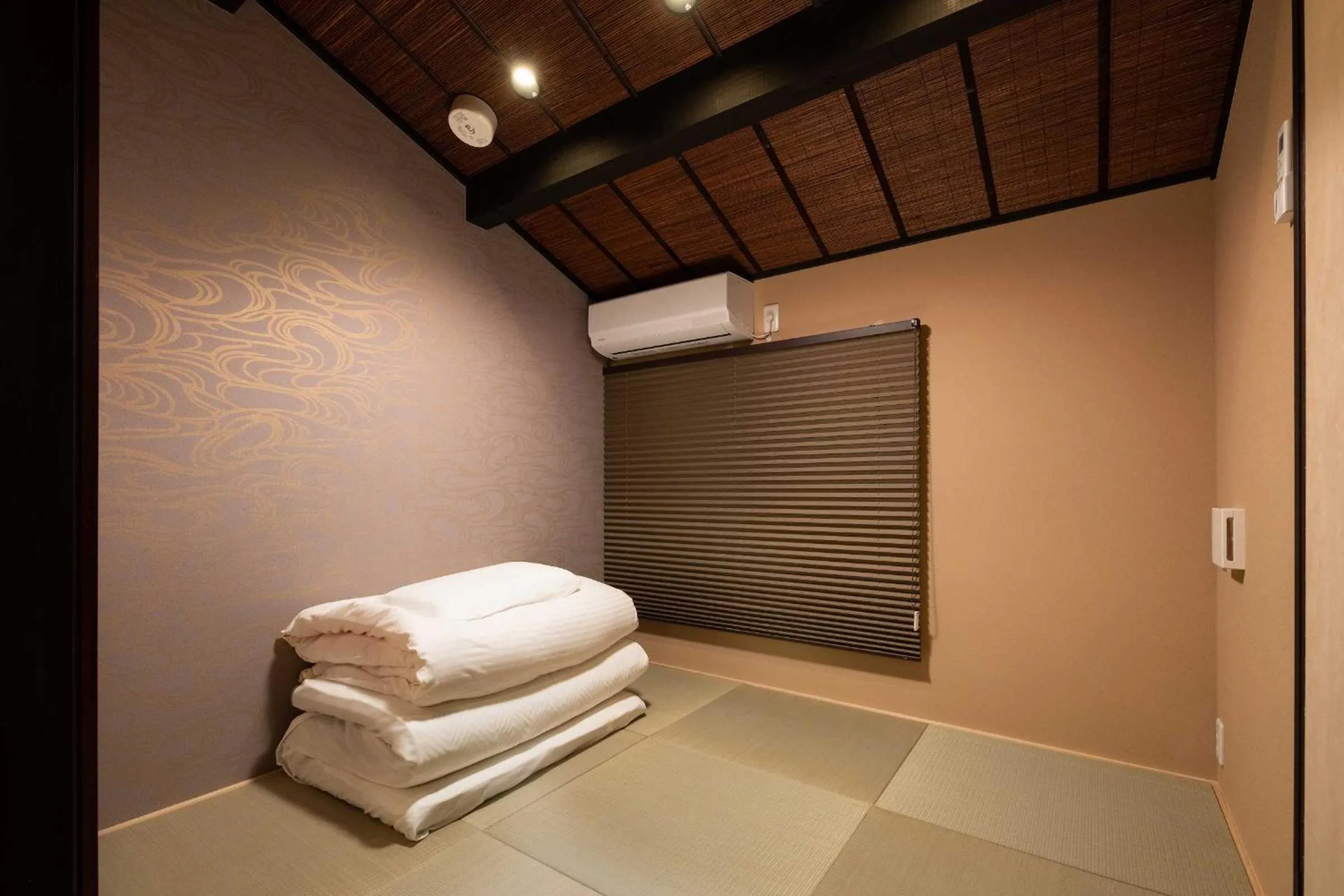 Photo of the whole room in Kanade Kujoaketachobettei