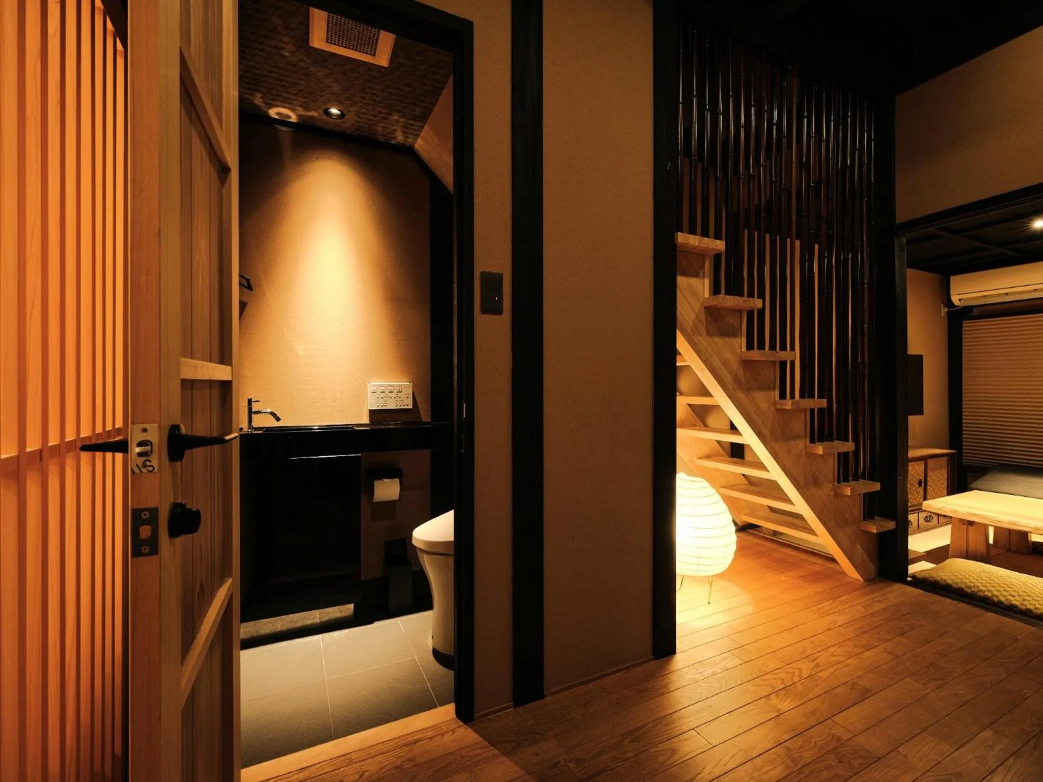 Toilet, Bed in Tsumugi Hachijominamotocho