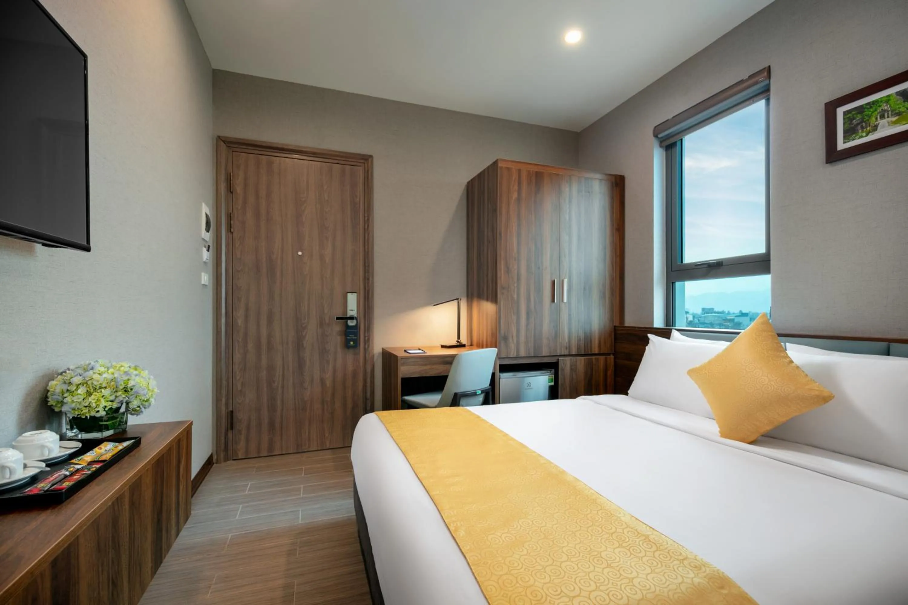 Photo of the whole room, Bed in Golden Season Hotel