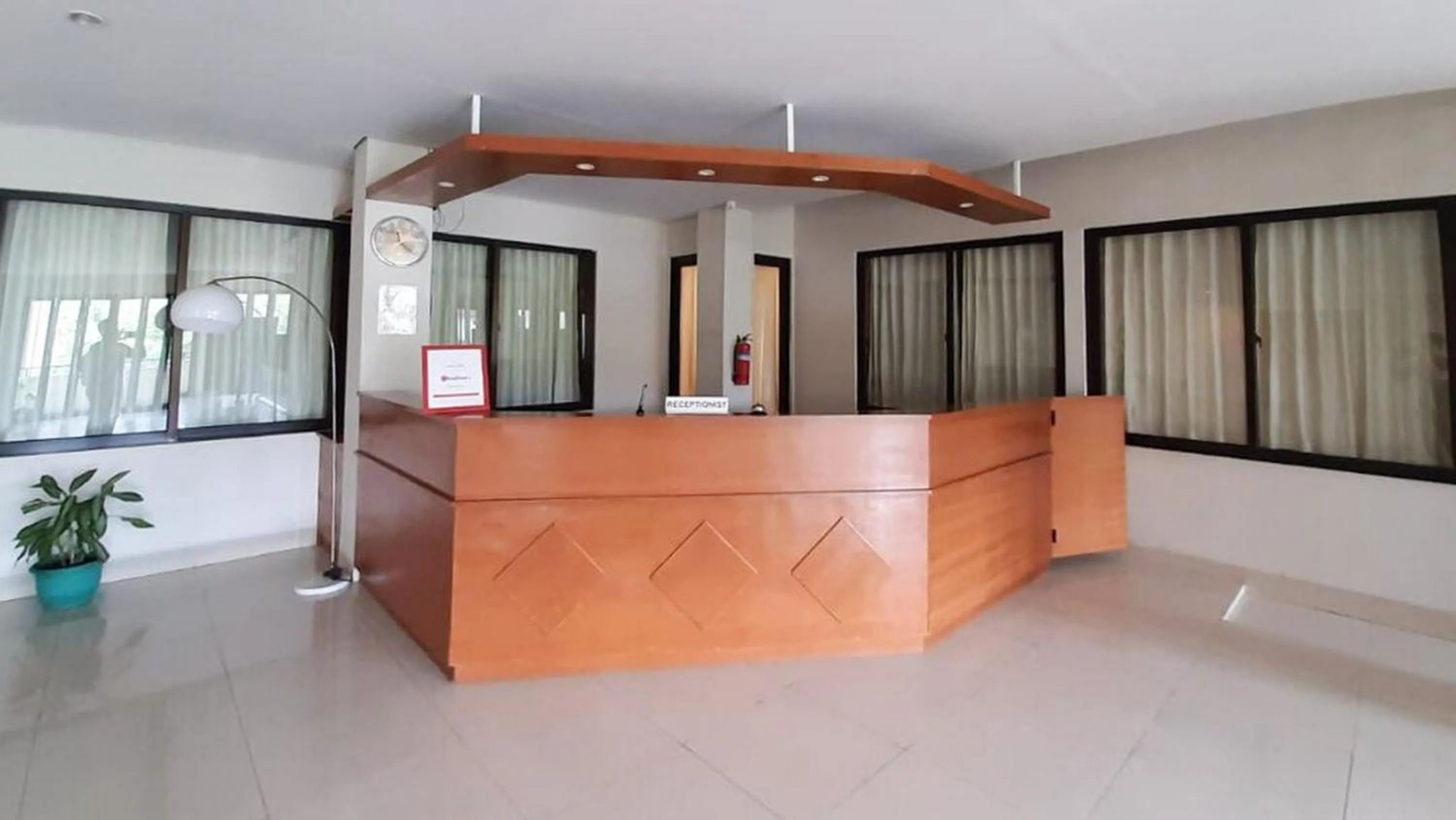 Lobby or reception in RedDoorz Plus @ Bitung City Center