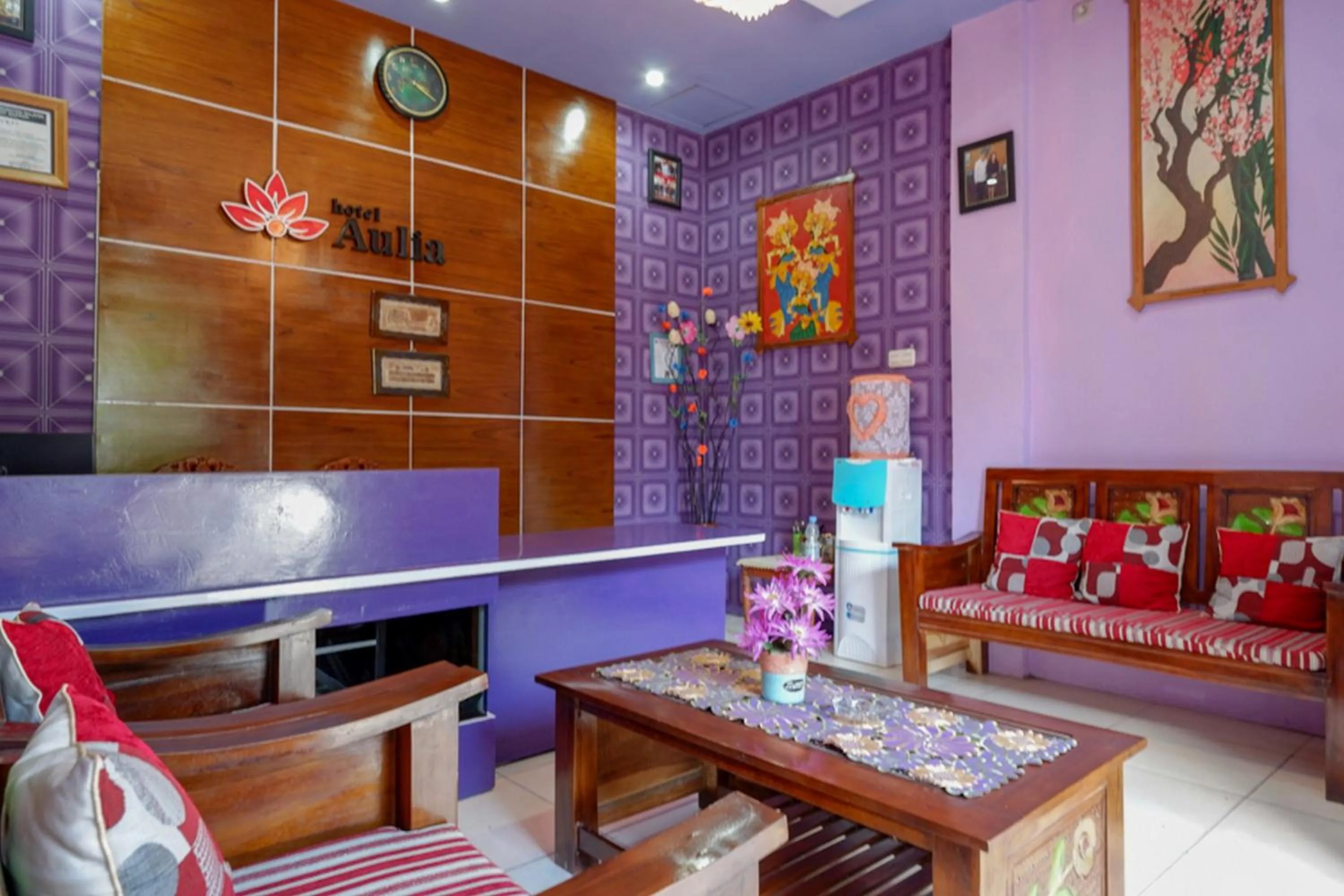 RedDoorz @ Hotel Aulia Majene