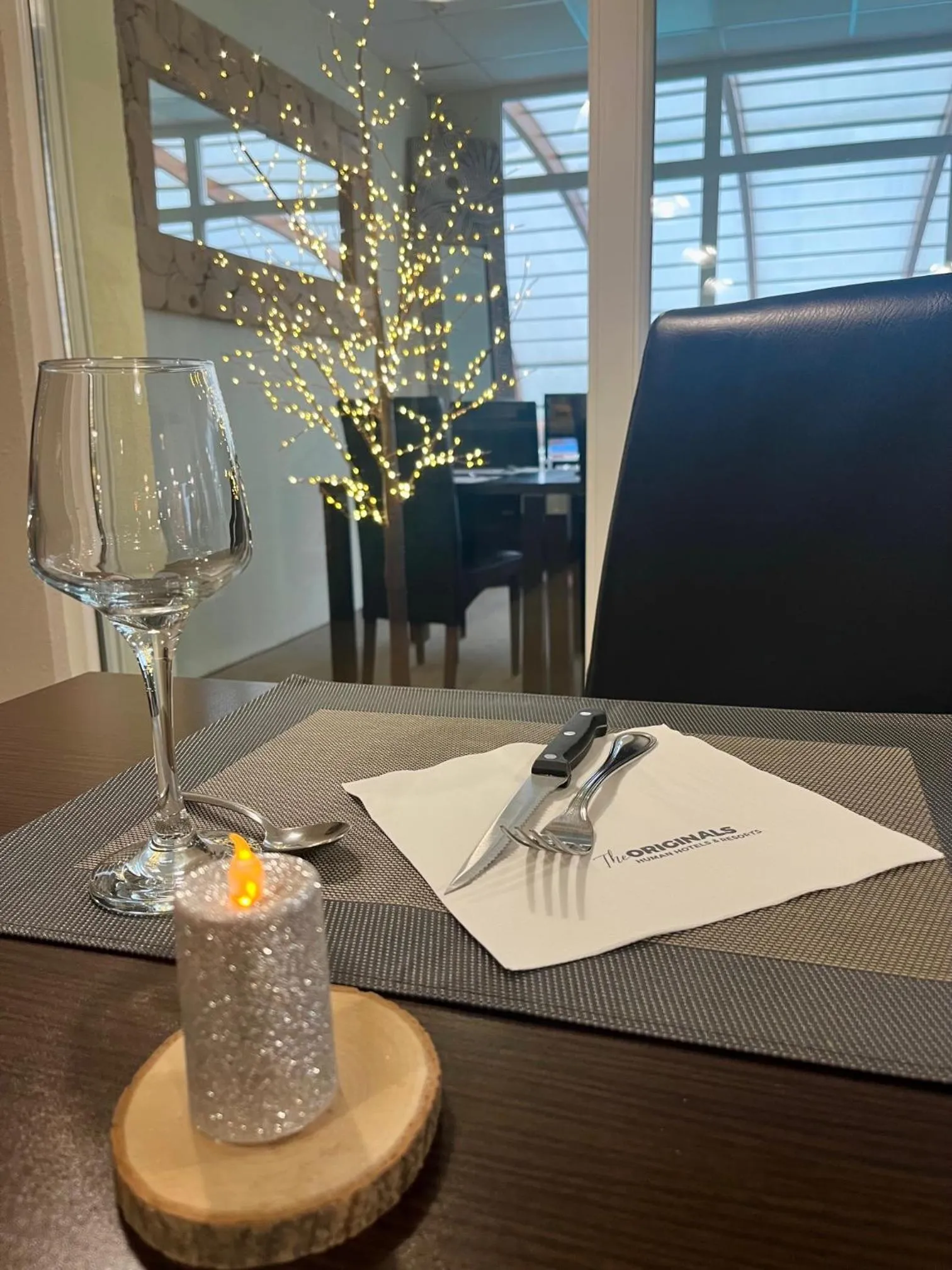 Restaurant/places to eat in The Originals Boutique Hôtel Spa Beuzeville Honfleur Sud