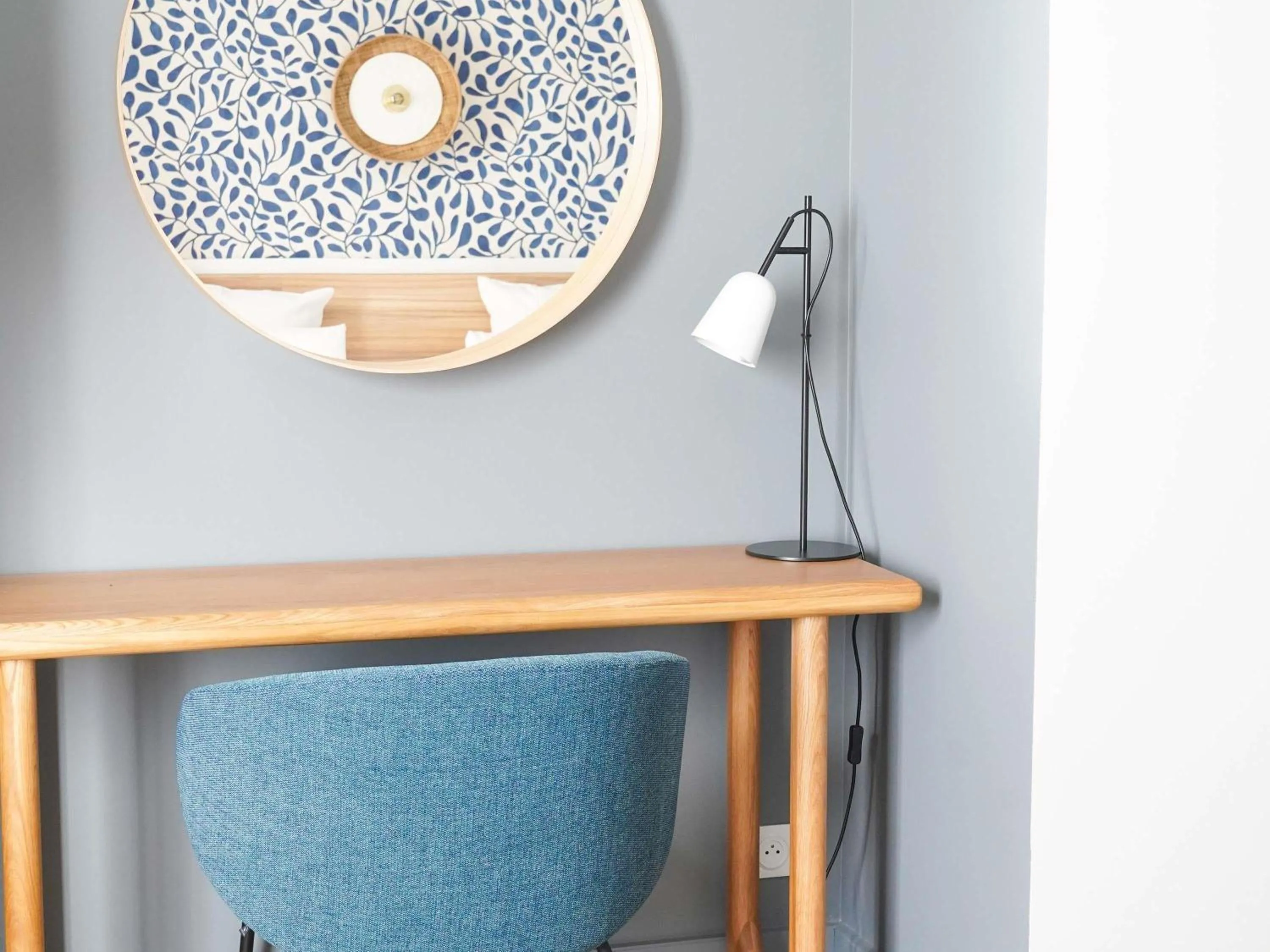 Bedroom in AppartHotel Mercure Paris Boulogne