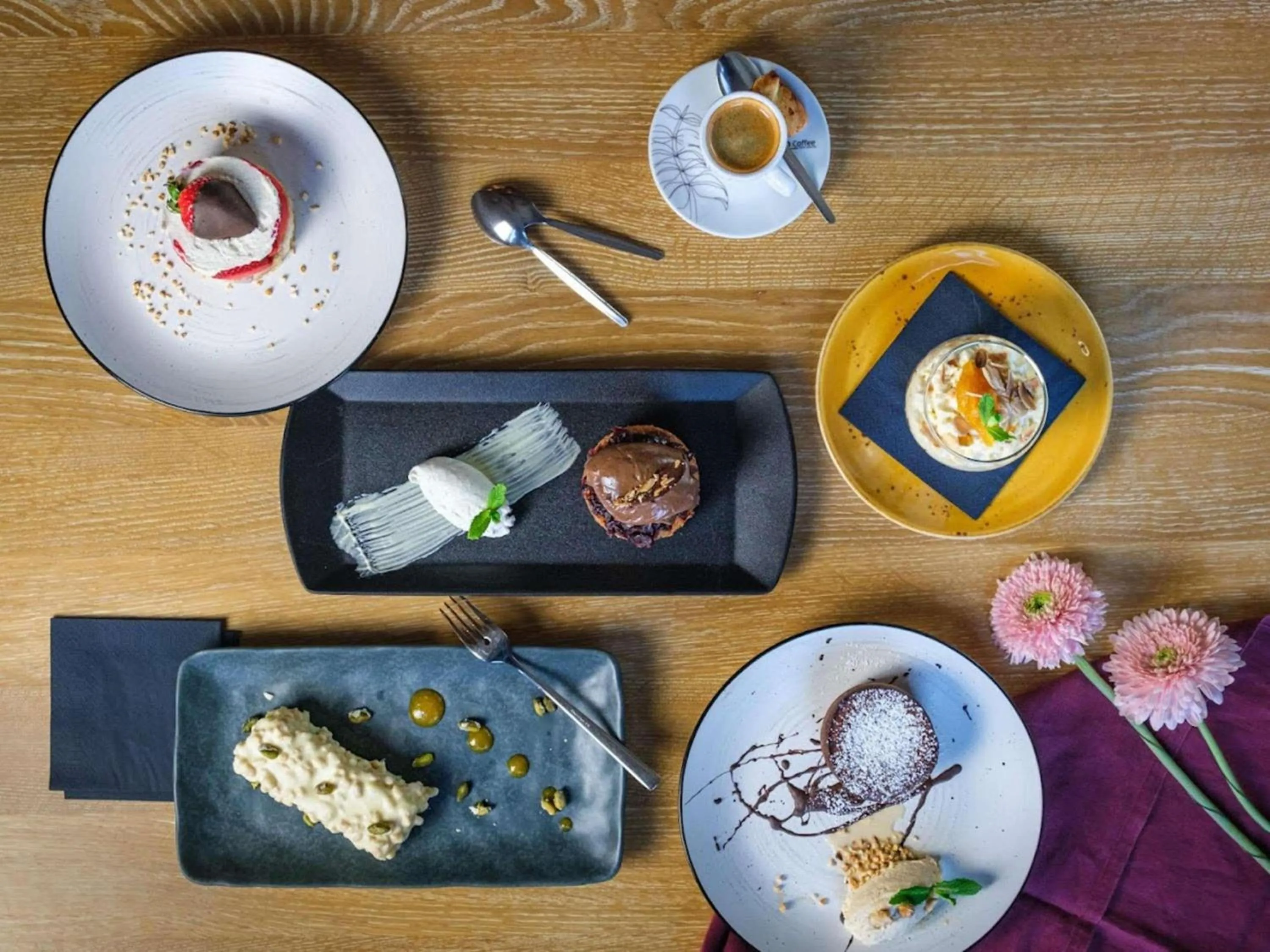 Restaurant/places to eat in AppartHotel Mercure Paris Boulogne