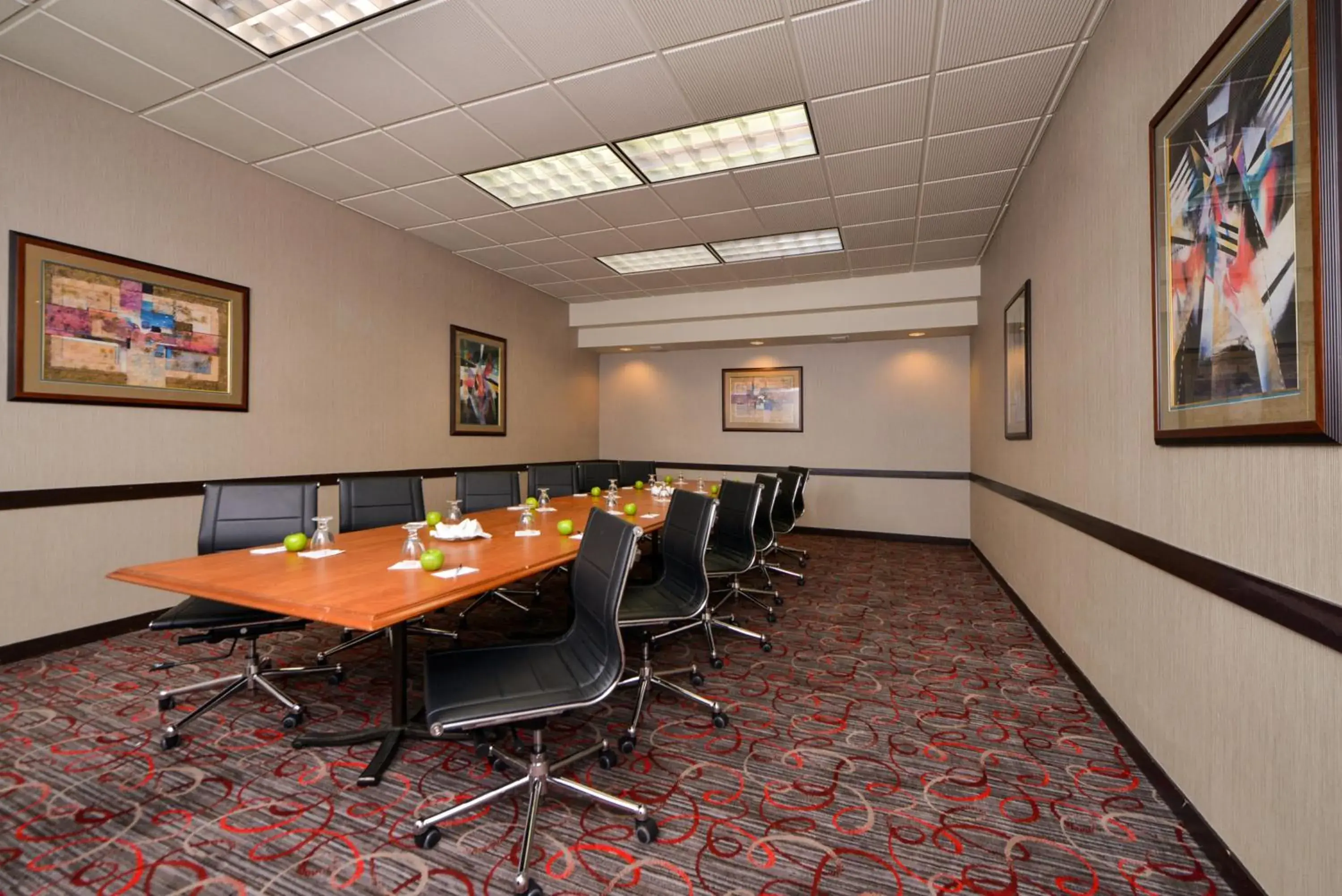 Business facilities in Radisson Hotel Madison