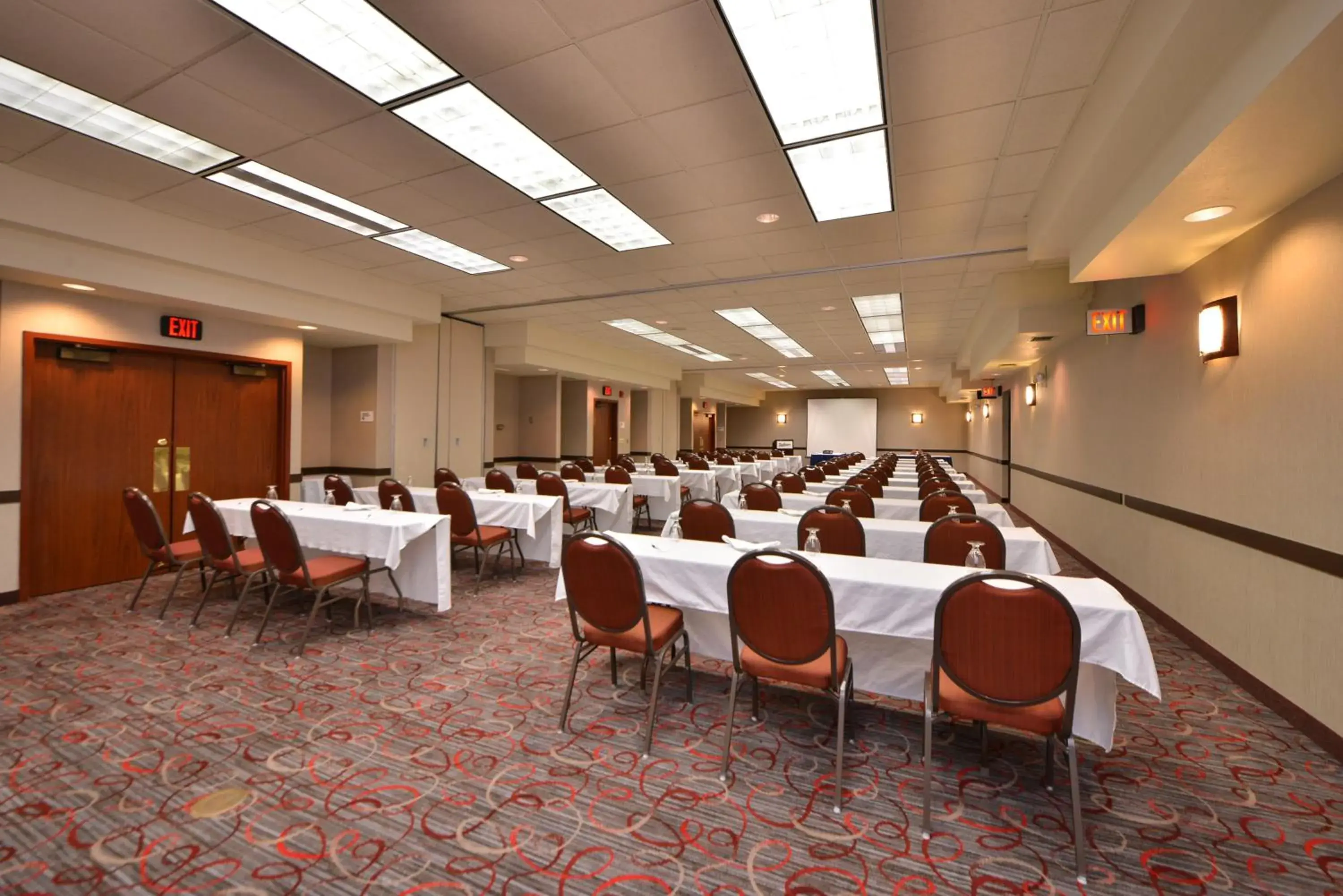 Banquet/Function facilities in Radisson Hotel Madison