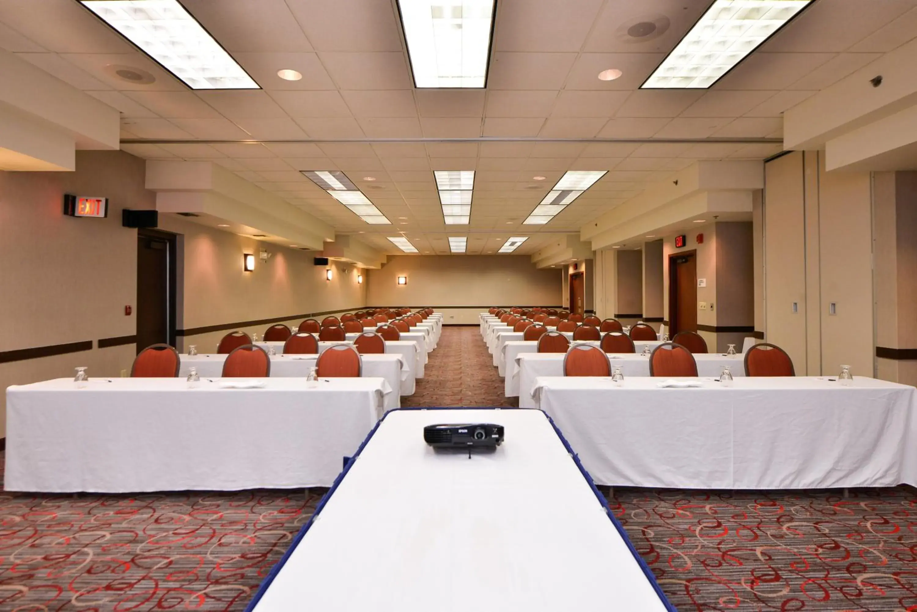 Banquet/Function facilities in Radisson Hotel Madison