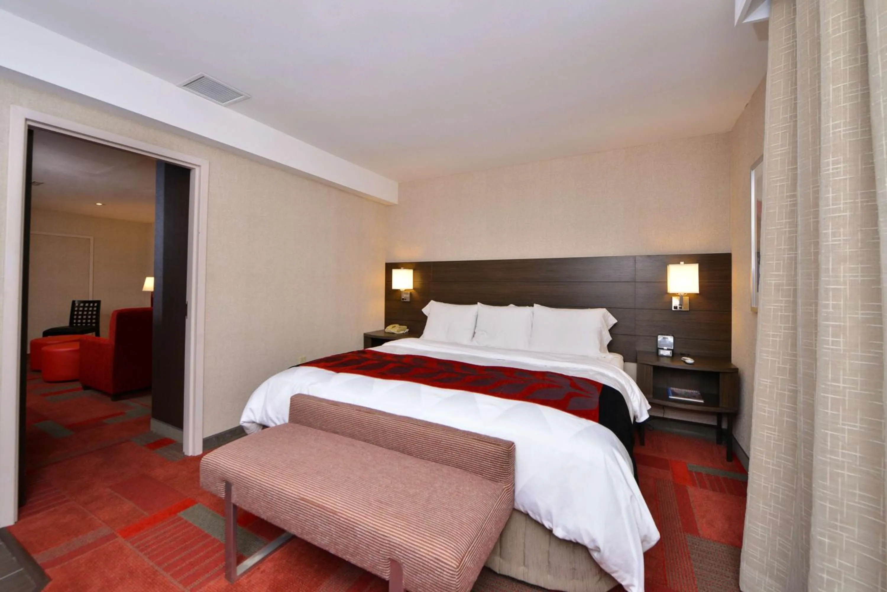 Photo of the whole room in Radisson Hotel Madison