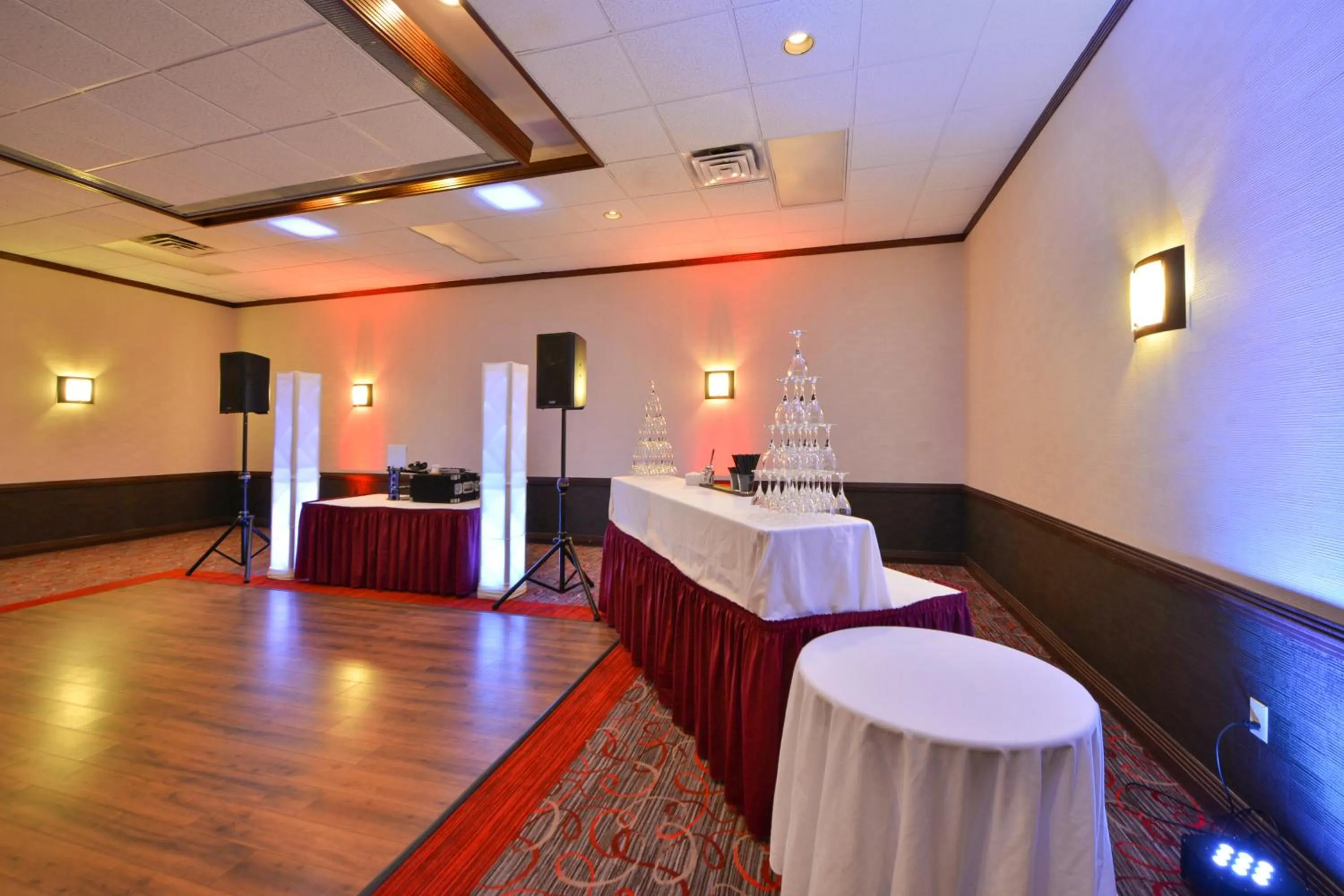 Banquet/Function facilities, Banquet Facilities in Radisson Hotel Madison