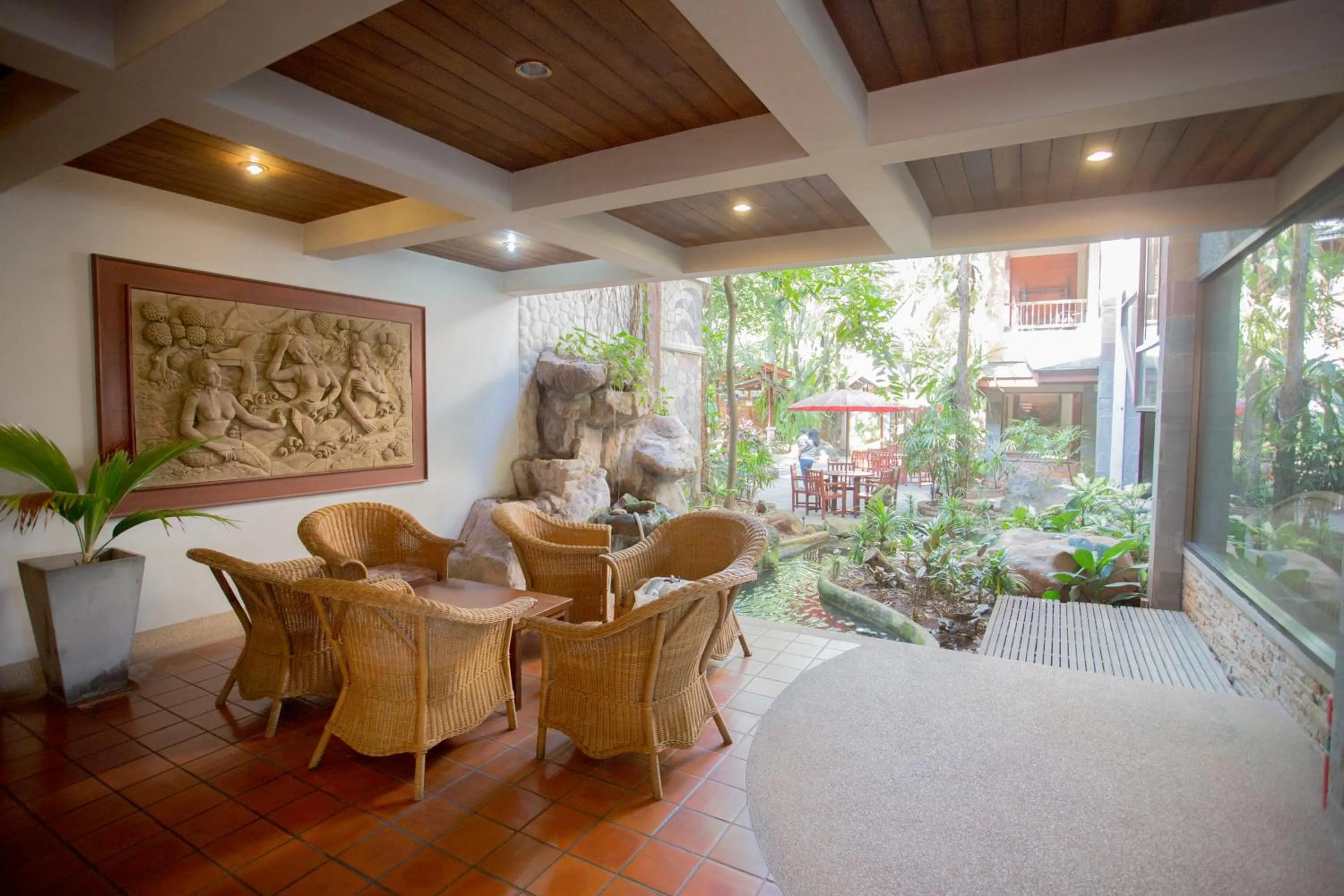 Day in 100 Islands Resort & Spa