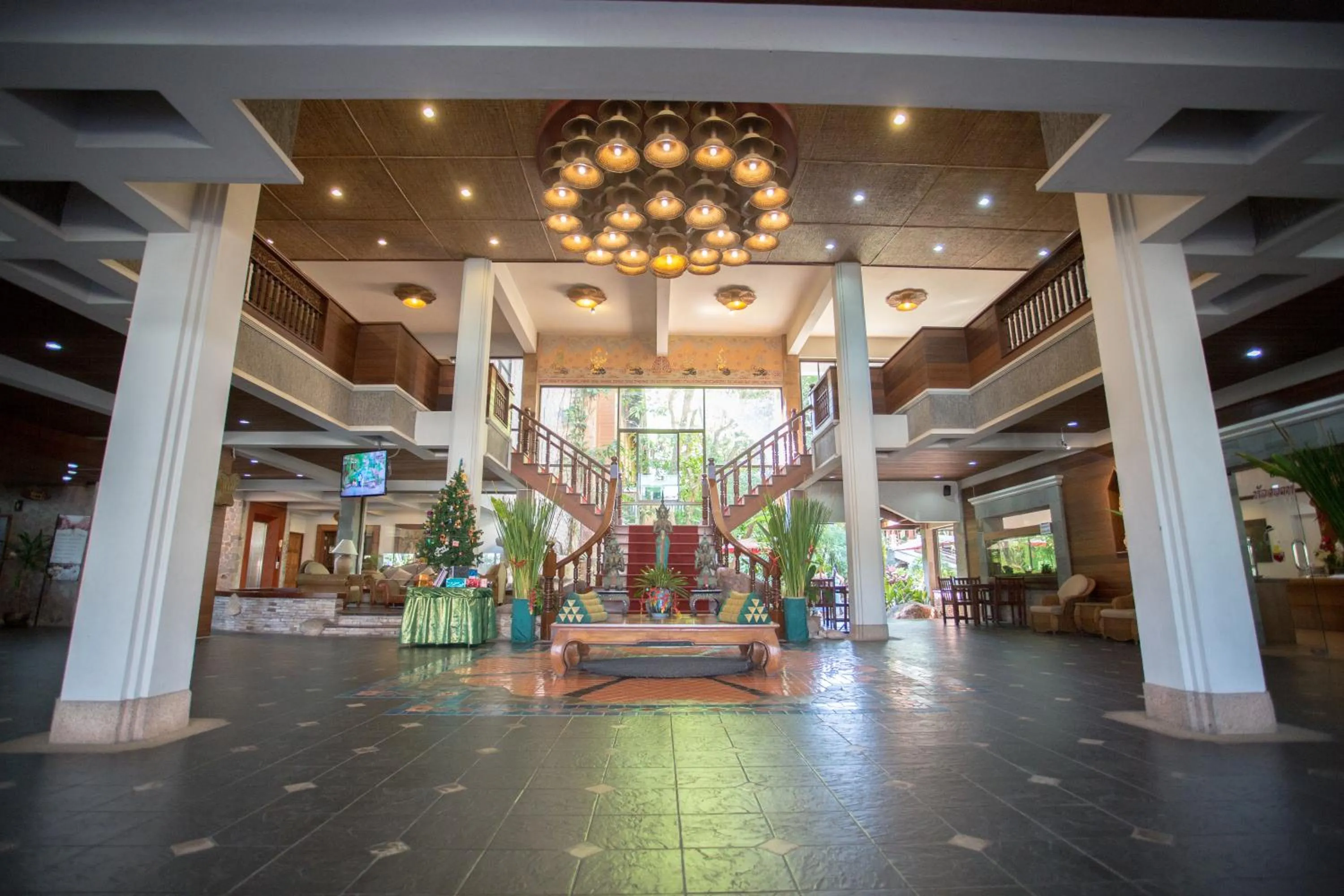 Lobby or reception in 100 Islands Resort & Spa