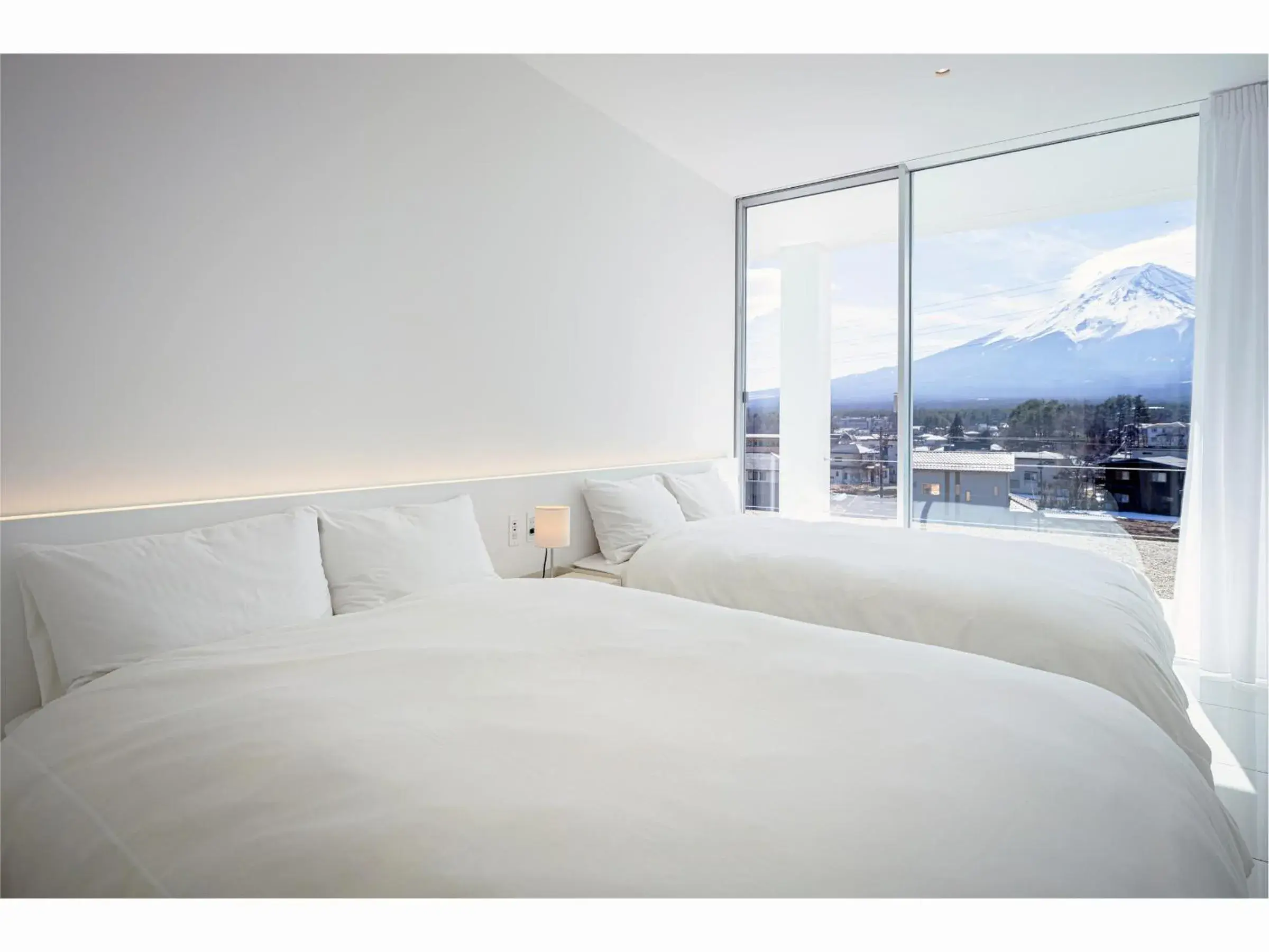 Bed in THE GARDEN Bed in THE GARDEN