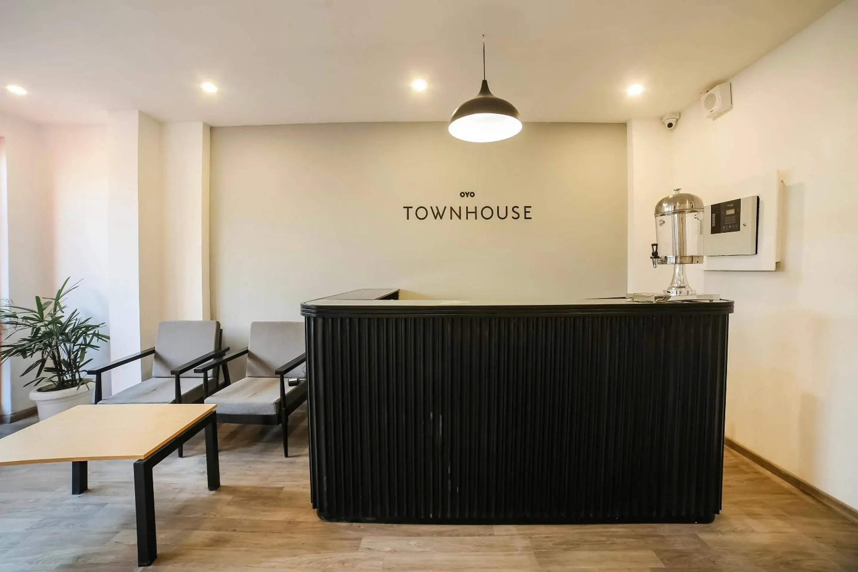 Lobby or reception in Townhouse Sector 46 Gurgaon Near Appu Ghar Lobby or reception in Townhouse Sector 46 Gurgaon Near Appu Ghar