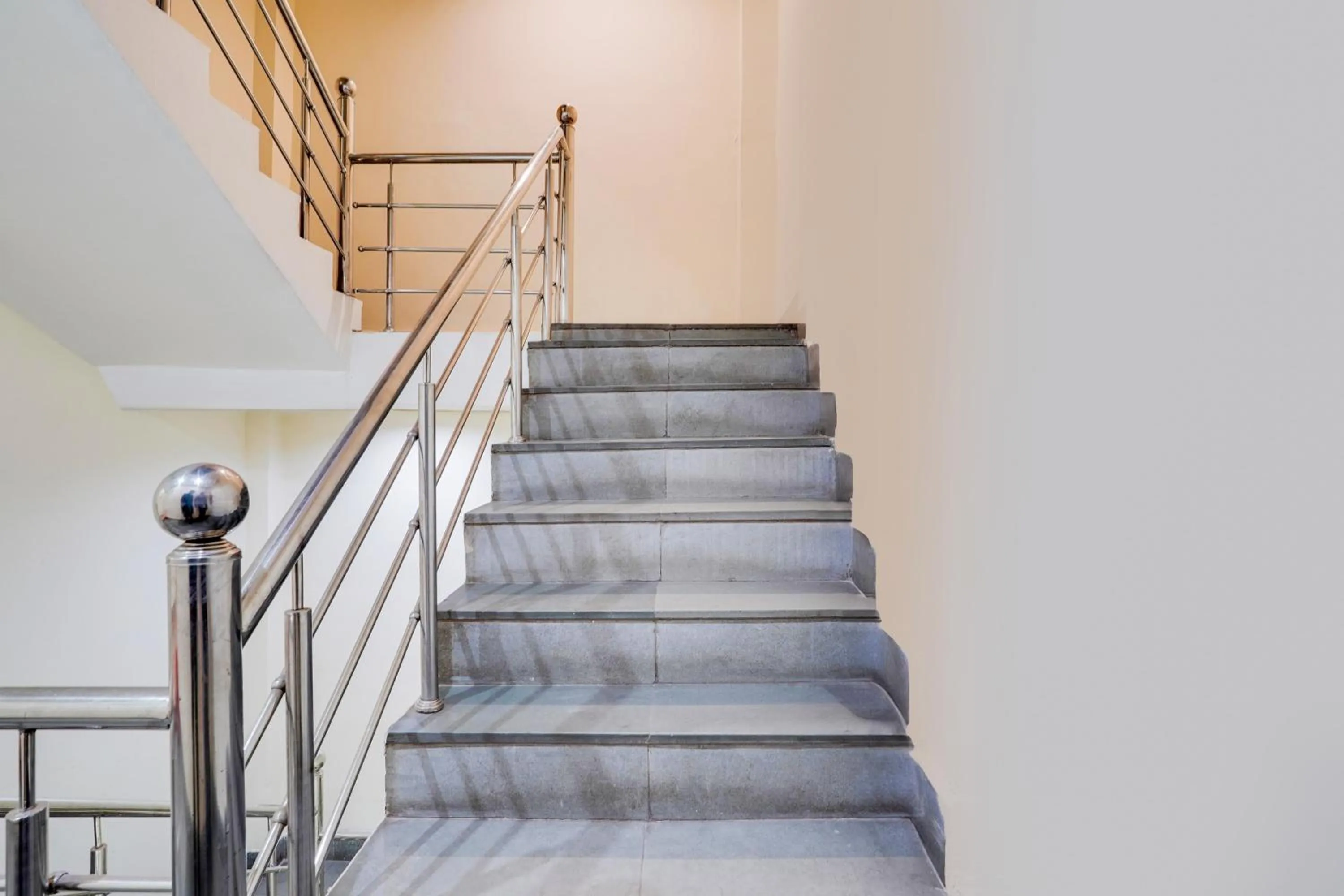 Lobby or reception in Super Hotel O Upper Bazar formerly RR Residency