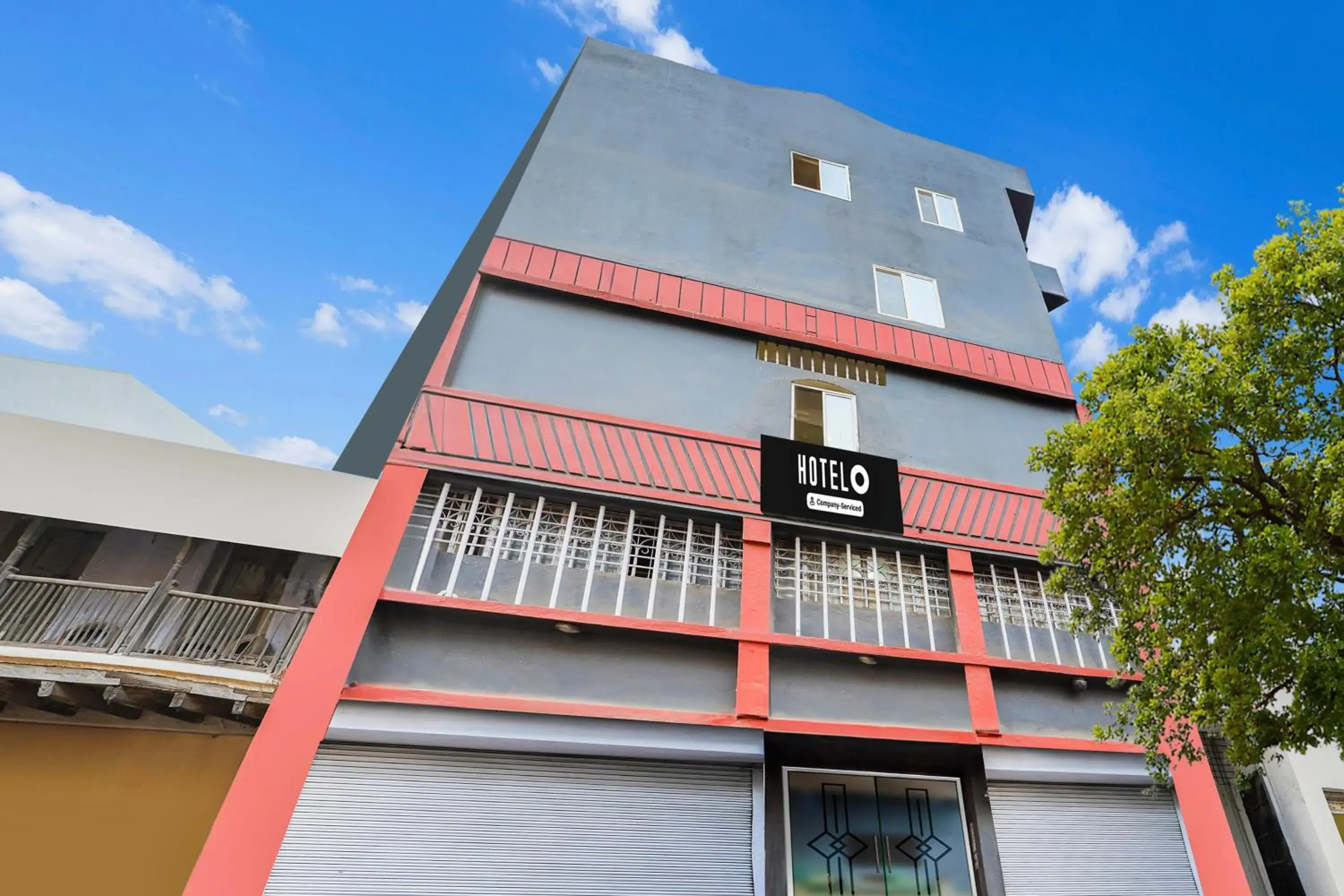 Facade/entrance in Super Hotel O Upper Bazar formerly RR Residency Facade/entrance in Super Hotel O Upper Bazar formerly RR Residency