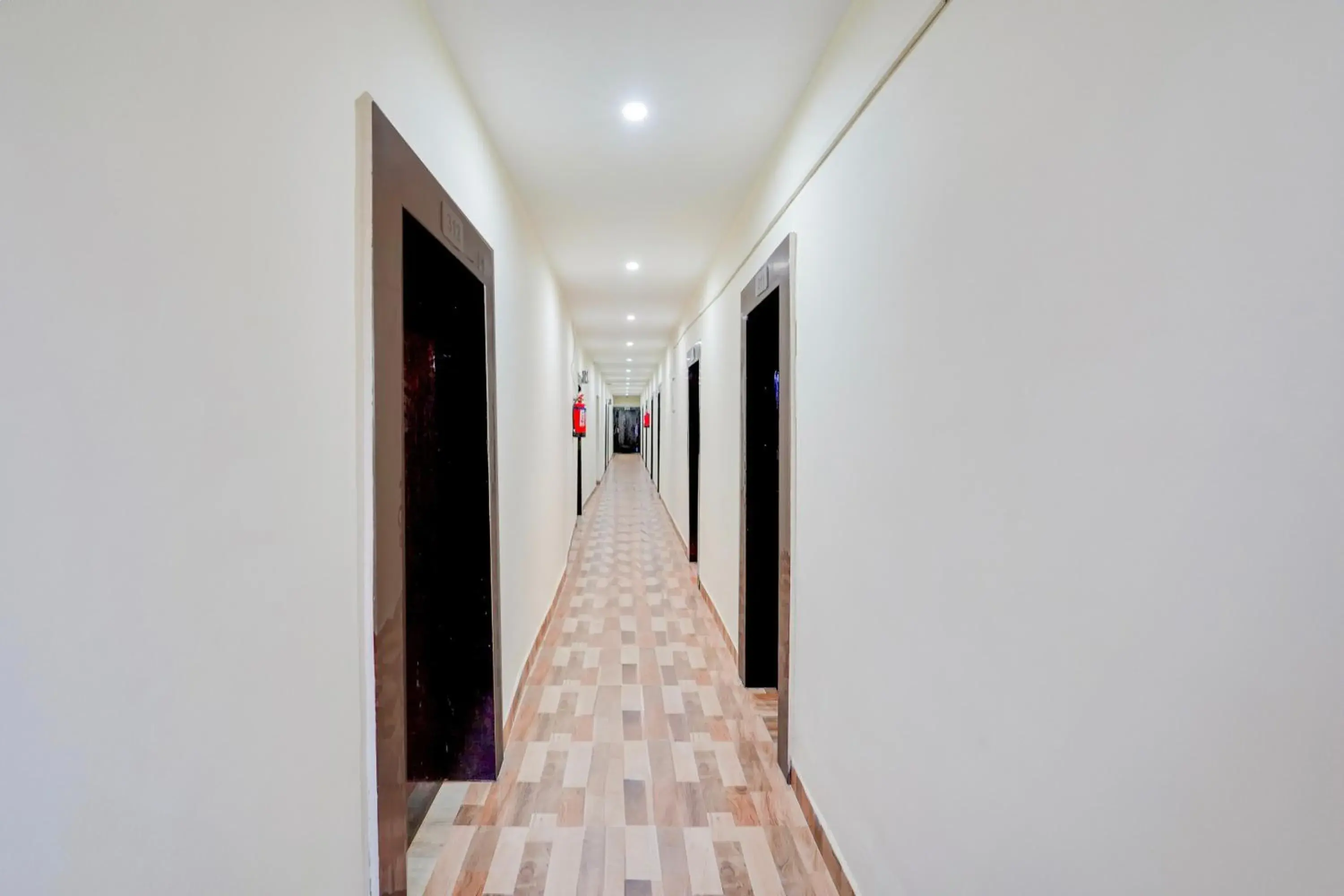 Lobby or reception in Super Hotel O Upper Bazar formerly RR Residency Lobby or reception in Super Hotel O Upper Bazar formerly RR Residency