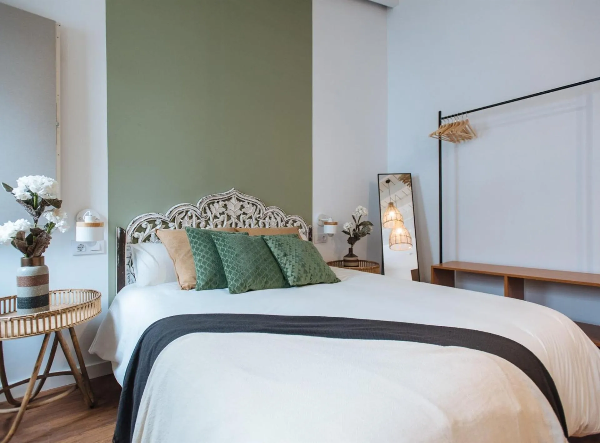 Bed in Lola de Triana Apartments
