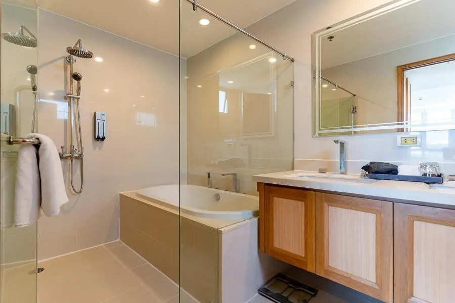 Bathroom in North Park Serviced Apartment Bangkok