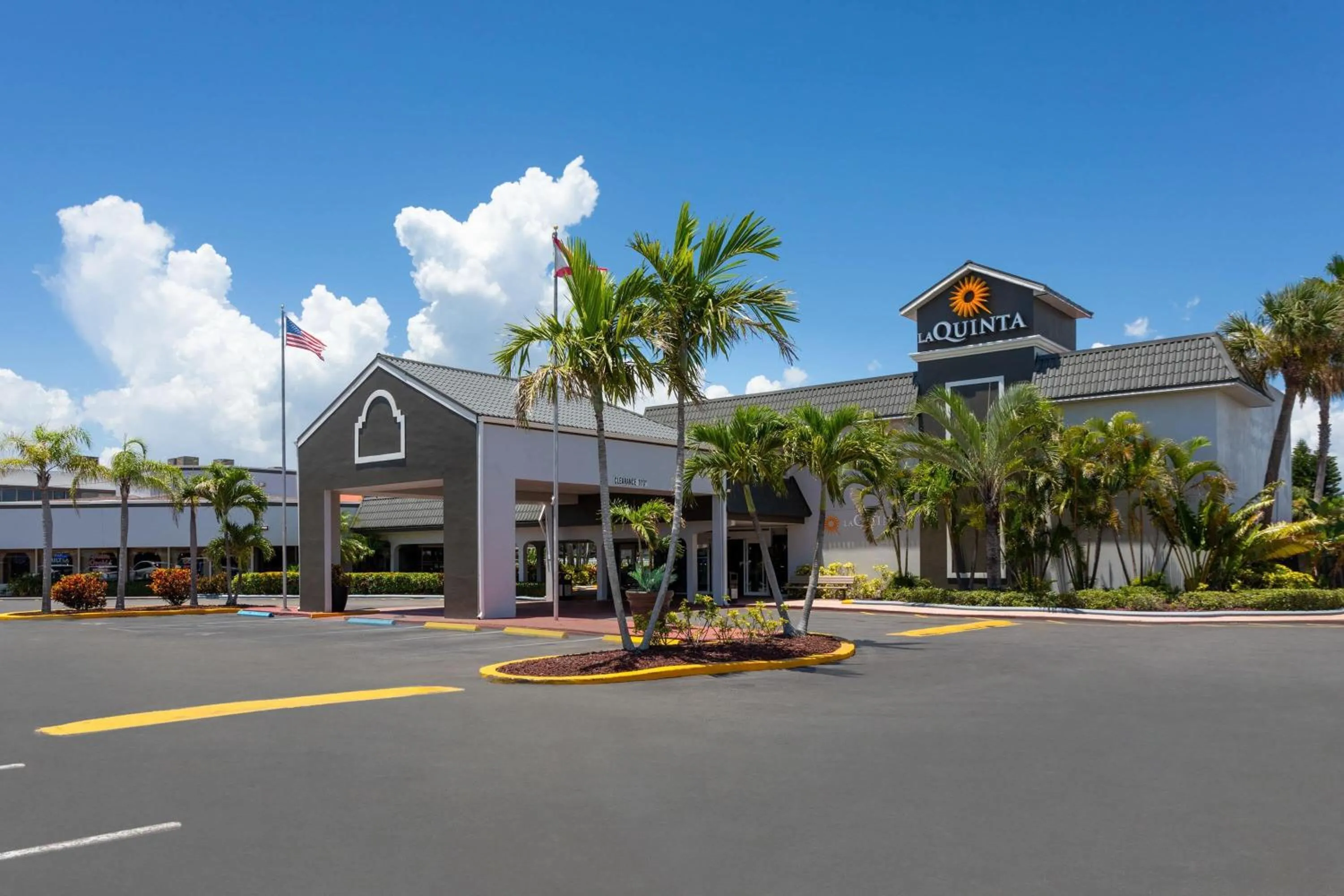 Property building in La Quinta Inn by Wyndham Cocoa Beach-Port Canaveral
