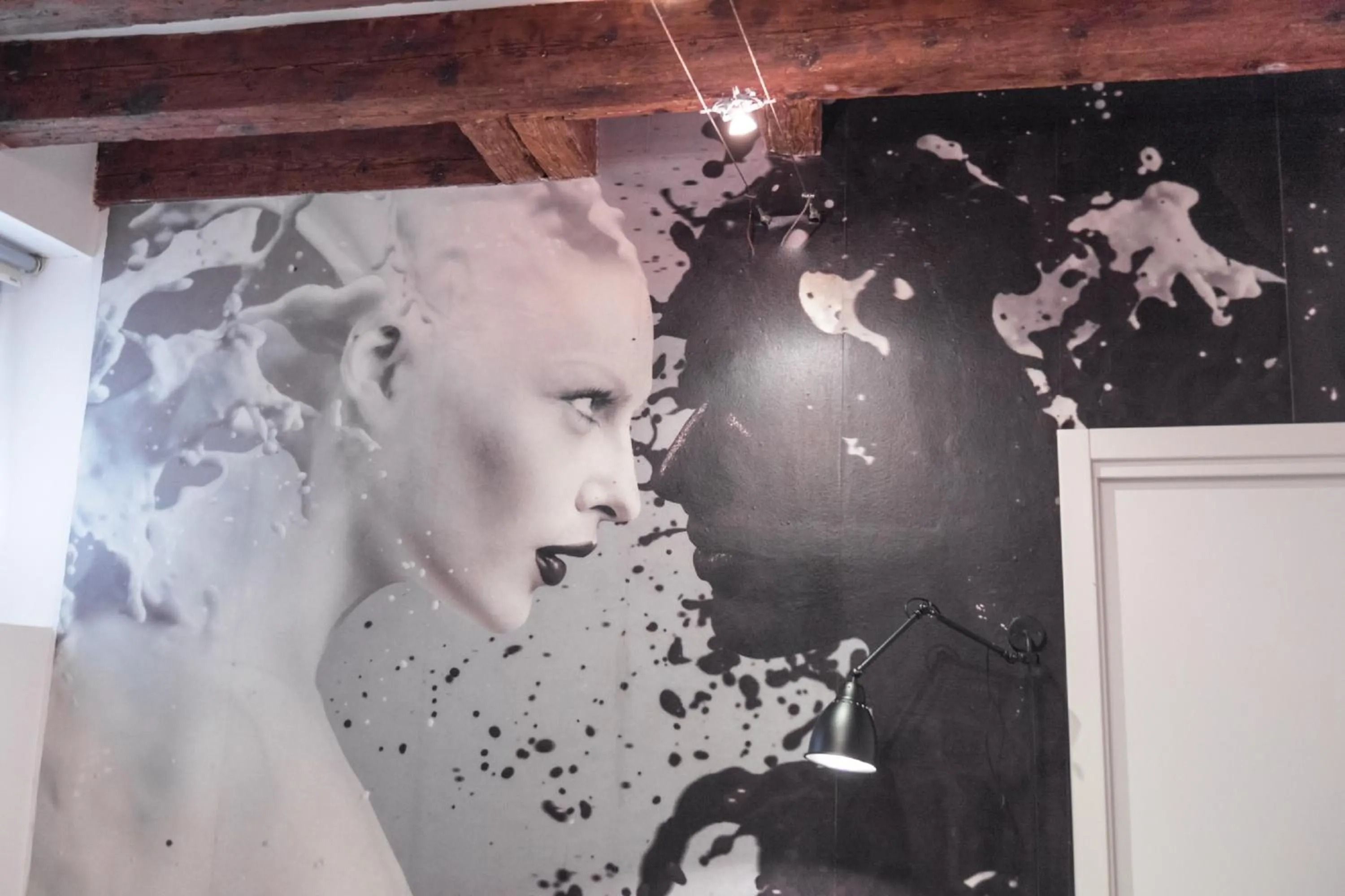 Decorative detail in San Polo Design Apartments by Wonderful Italy