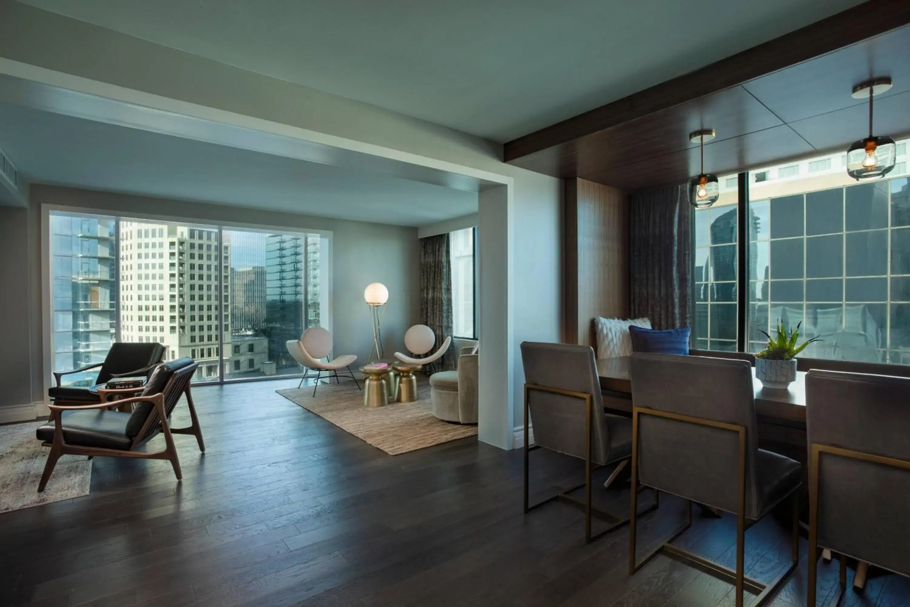 Living room in Hotel Colee, Atlanta Buckhead, Autograph Collection Living room in Hotel Colee, Atlanta Buckhead, Autograph Collection