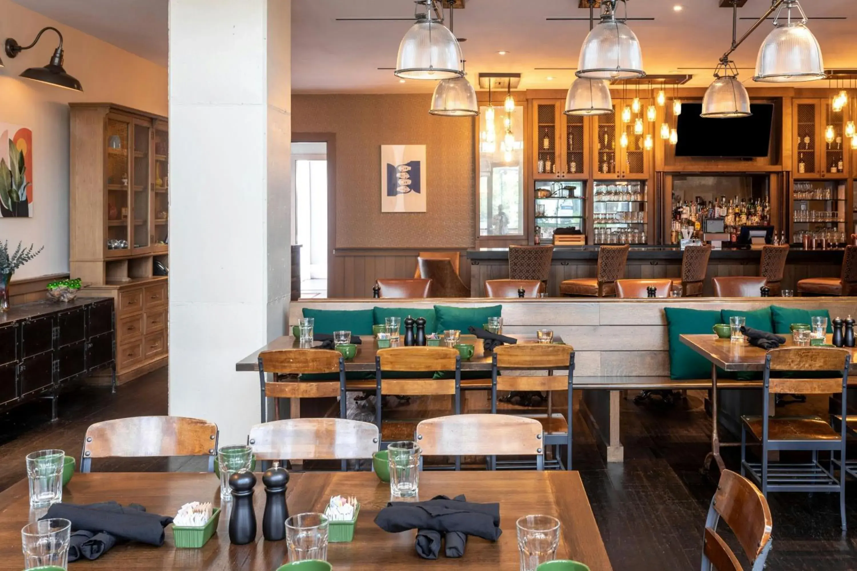 Restaurant/places to eat in Hotel Colee, Atlanta Buckhead, Autograph Collection Restaurant/places to eat in Hotel Colee, Atlanta Buckhead, Autograph Collection