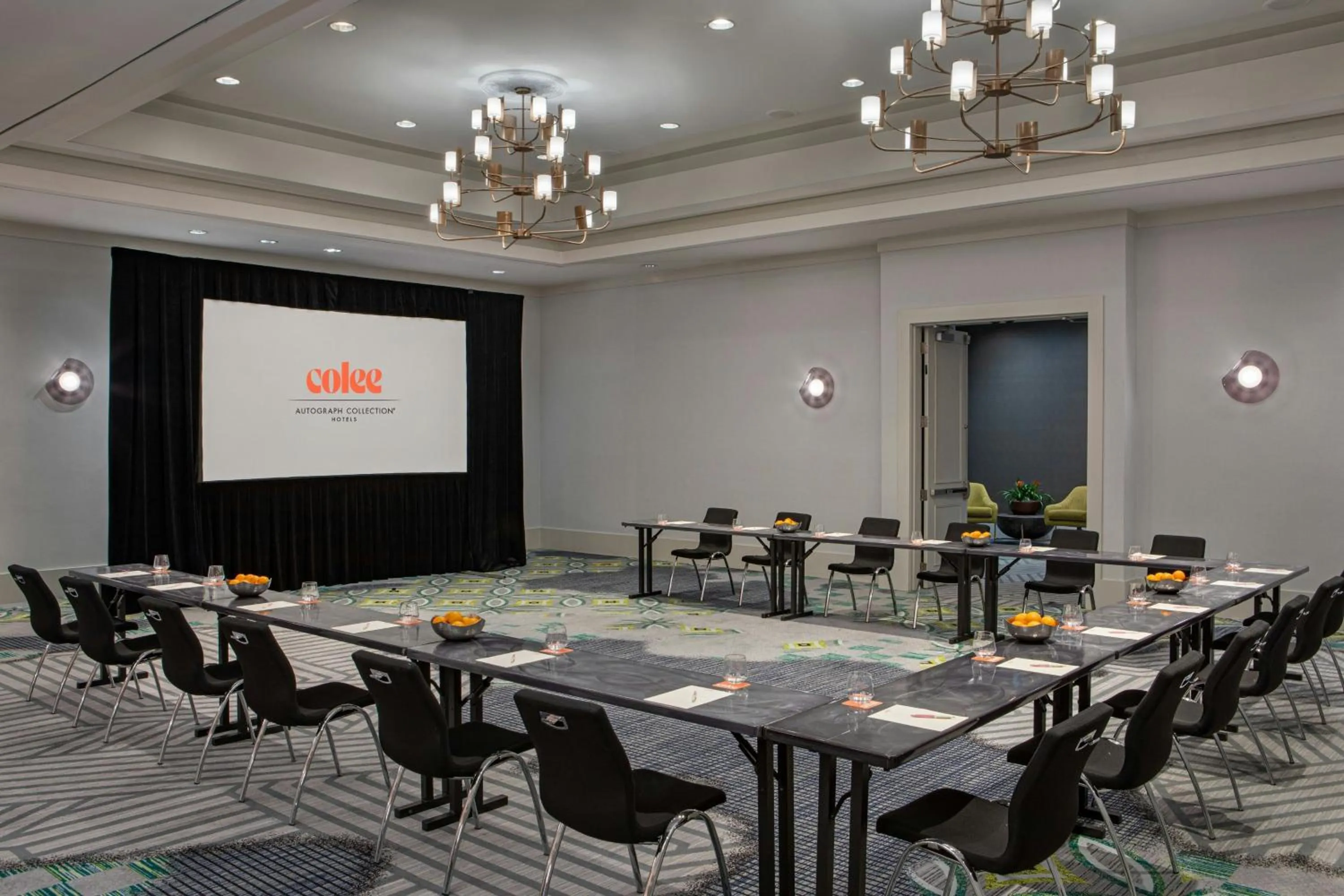Meeting/conference room in Hotel Colee, Atlanta Buckhead, Autograph Collection