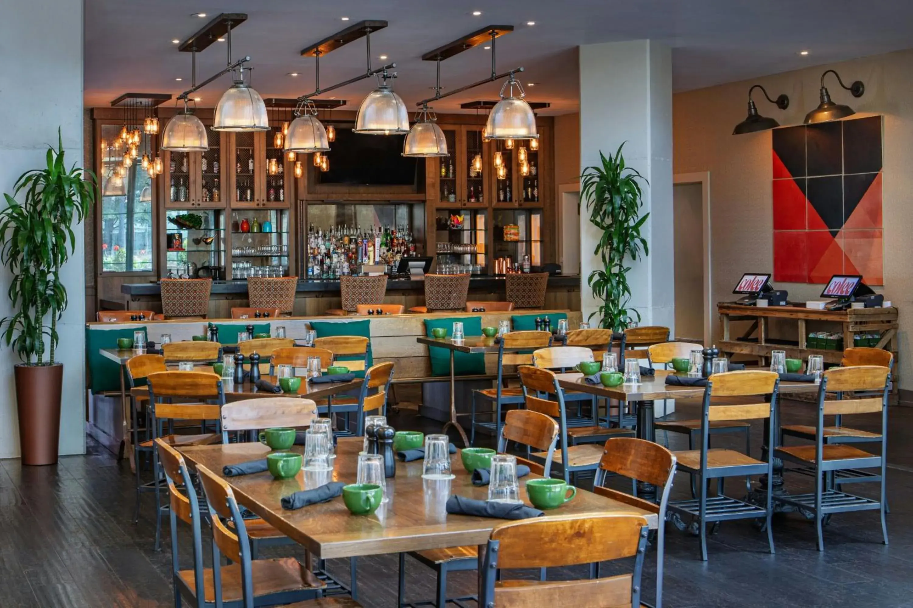 Lounge or bar in Hotel Colee, Atlanta Buckhead, Autograph Collection Lounge or bar in Hotel Colee, Atlanta Buckhead, Autograph Collection