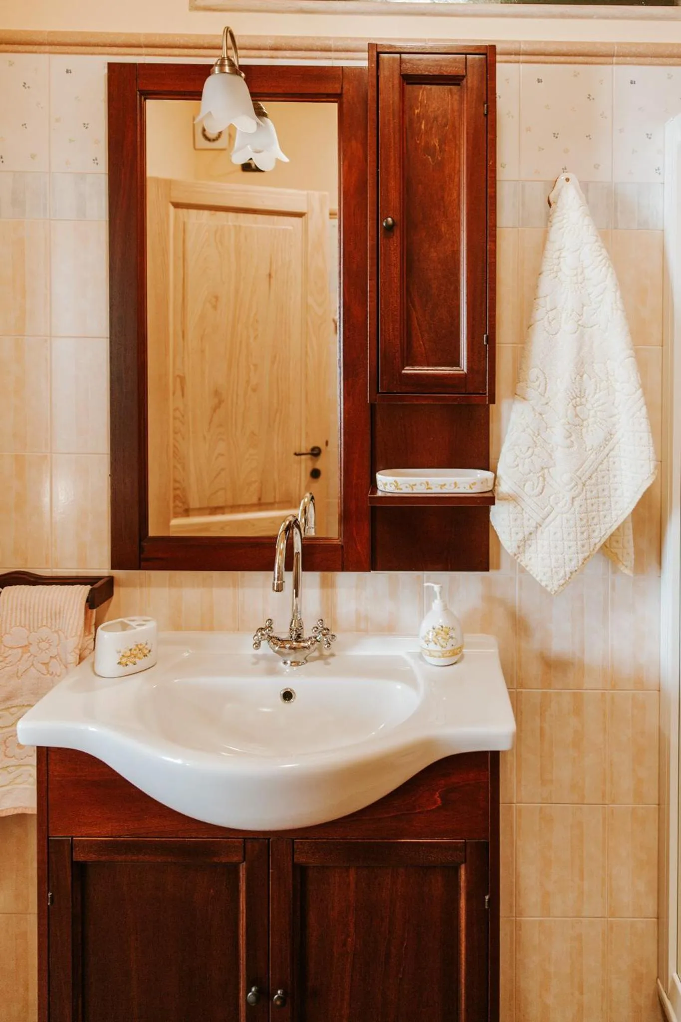 Bathroom in Villa Collina Sul Mare - Teloni