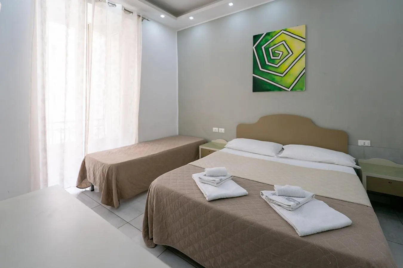 Bed in Royal House Napoli Centro, by ClaPa Group