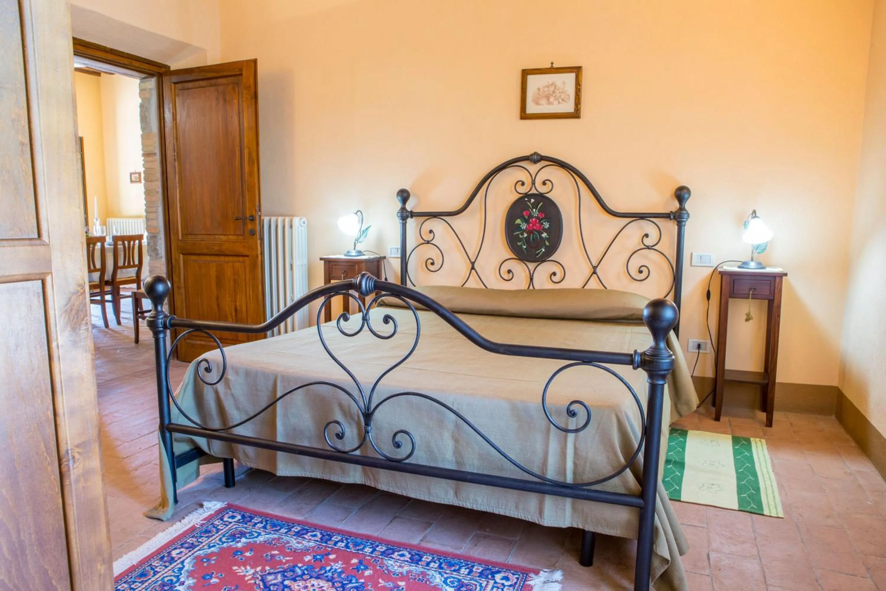 Bedroom, Bed in Villa Orizzonte - Teloni